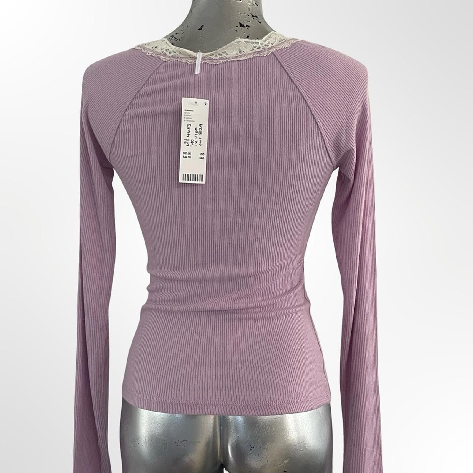 Urban Outfitters Urban Outfitters Lavender Long Sleeve Top with Lace Trim Size S / US 4 / IT 40 - 3 Thumbnail