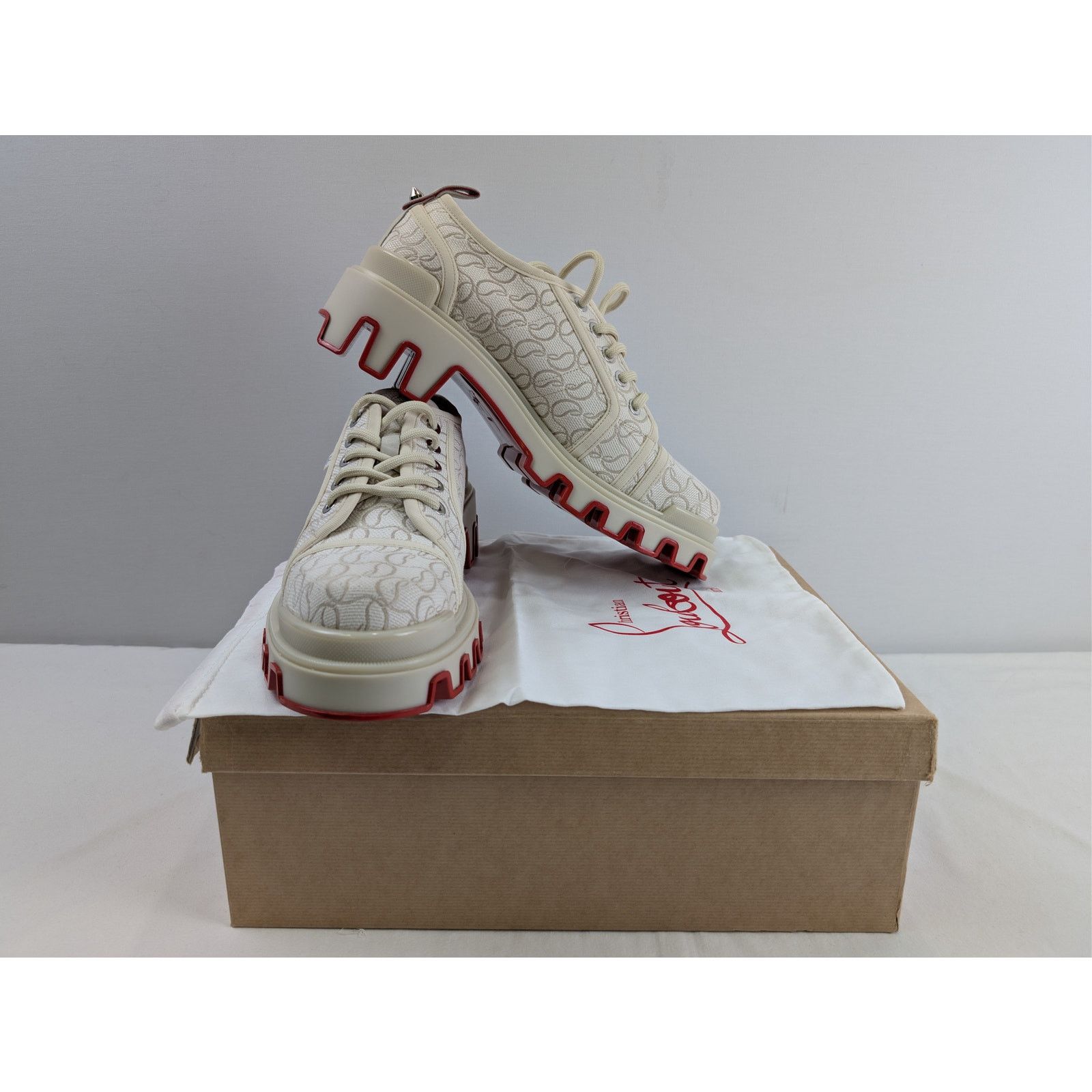 Christian Louboutin o1rshd1 Panamic Dune jacquard-logo Derby shoe Boots natural Size US 11 / EU 44 - 19 Thumbnail