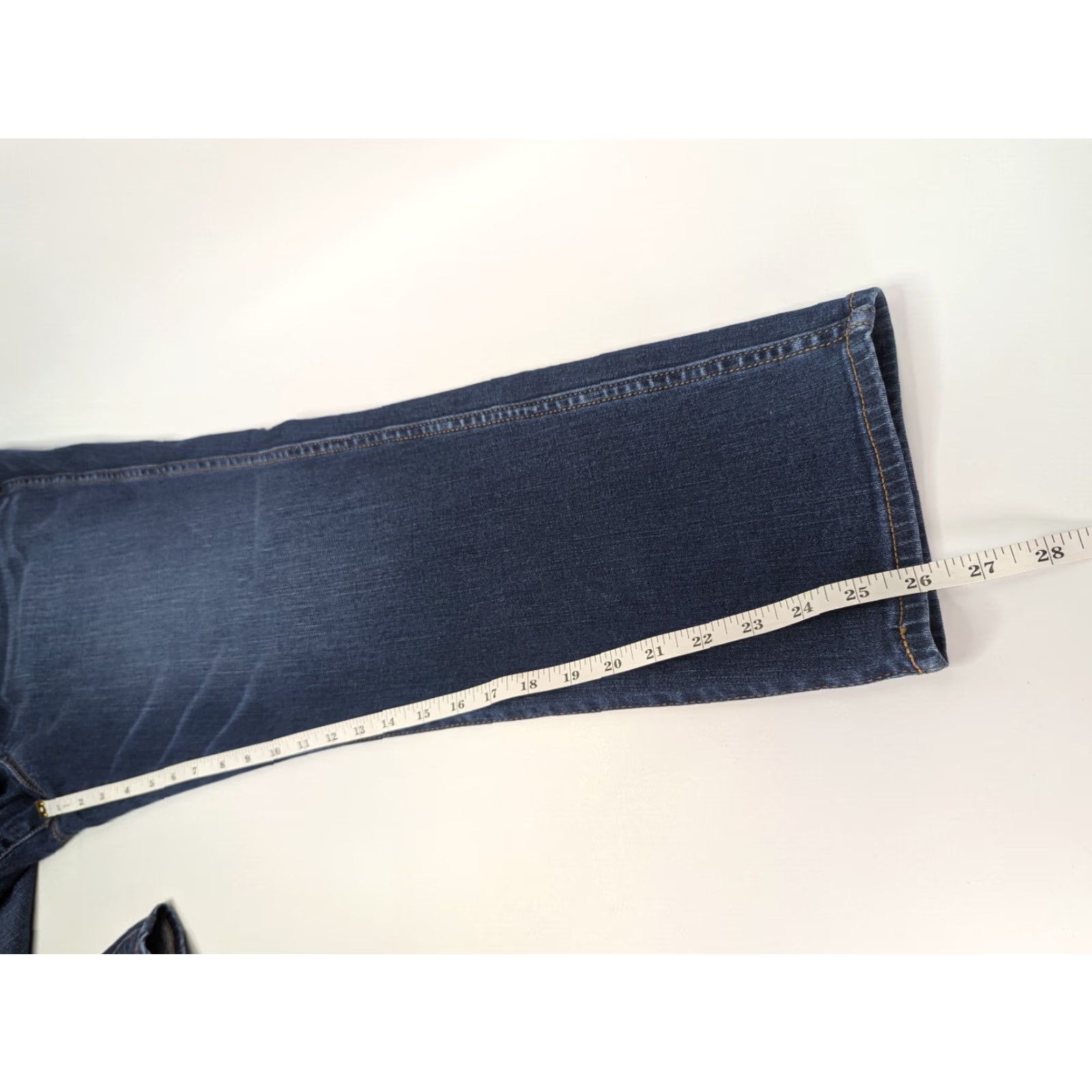 J.Crew J. Crew High-Rise Vintage Straight Jean Button Fly 34 Stormy Ink Blue AB622 Womens Jeans Modern American Style Cropped 5-Pocket Size 24" / US 00 / IT 34 - 6 Thumbnail