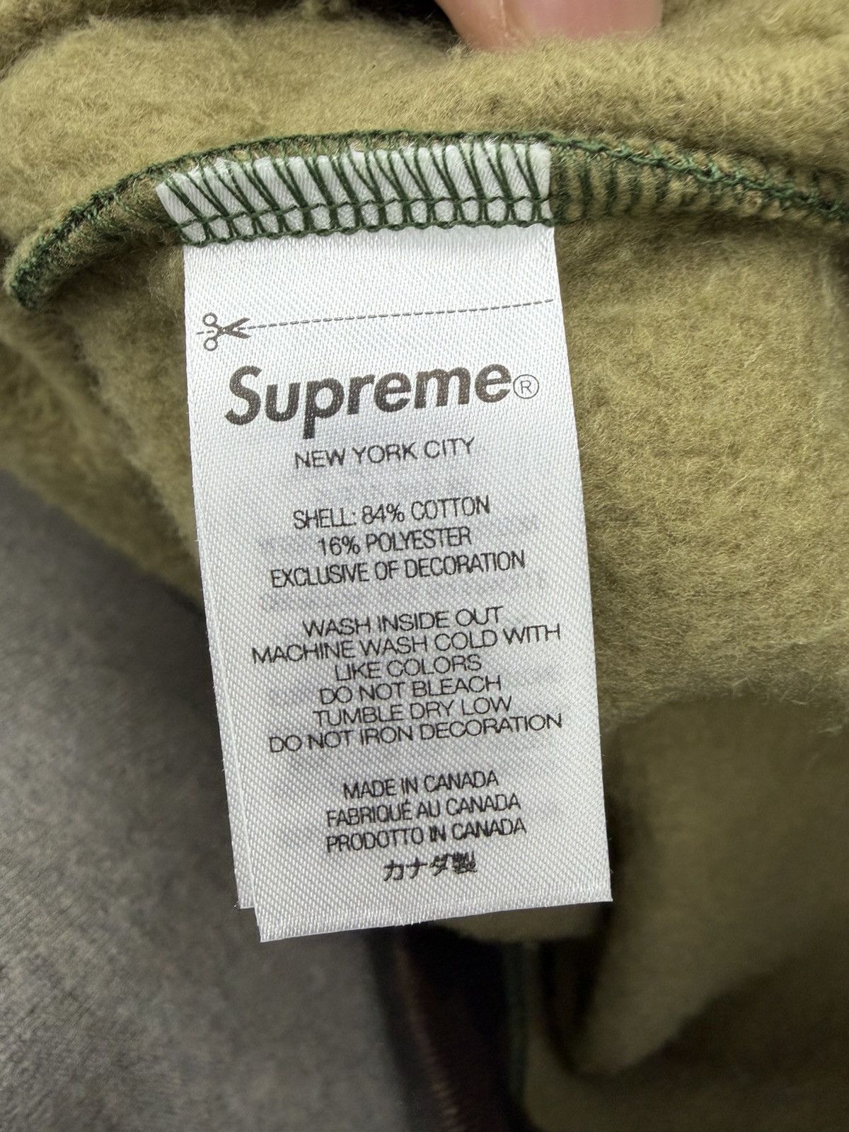Supreme Supreme Classic Logo Chicago Shop Sweatshirt Woodland Camo Size US M / EU 48-50 / 2 - 4 Thumbnail