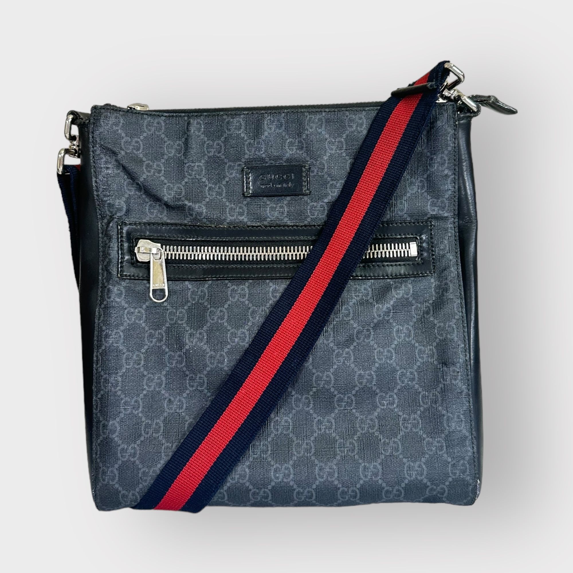 Pre-owned Gucci Messenger Bag Supreme Monogram Black Web In Grey