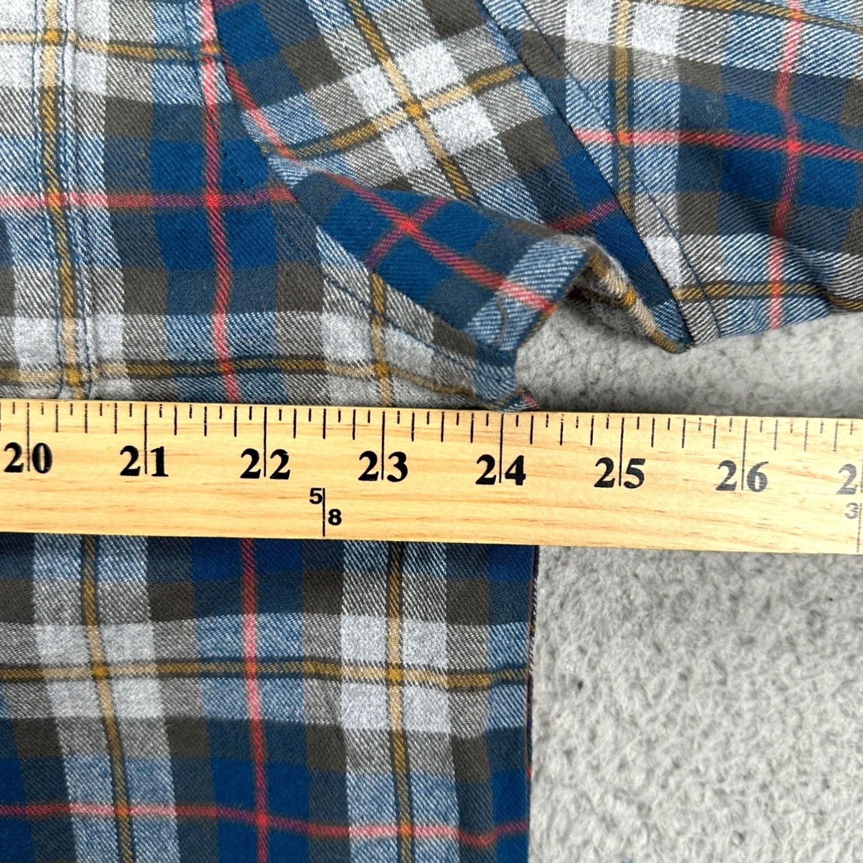 Duluth Trading Company Duluth Trading Co Shirt Flannel Men XL Blue Plaid Button Down Long Sleeve Pocket Shirt Size US XL / EU 56 / 4 - 5 Thumbnail