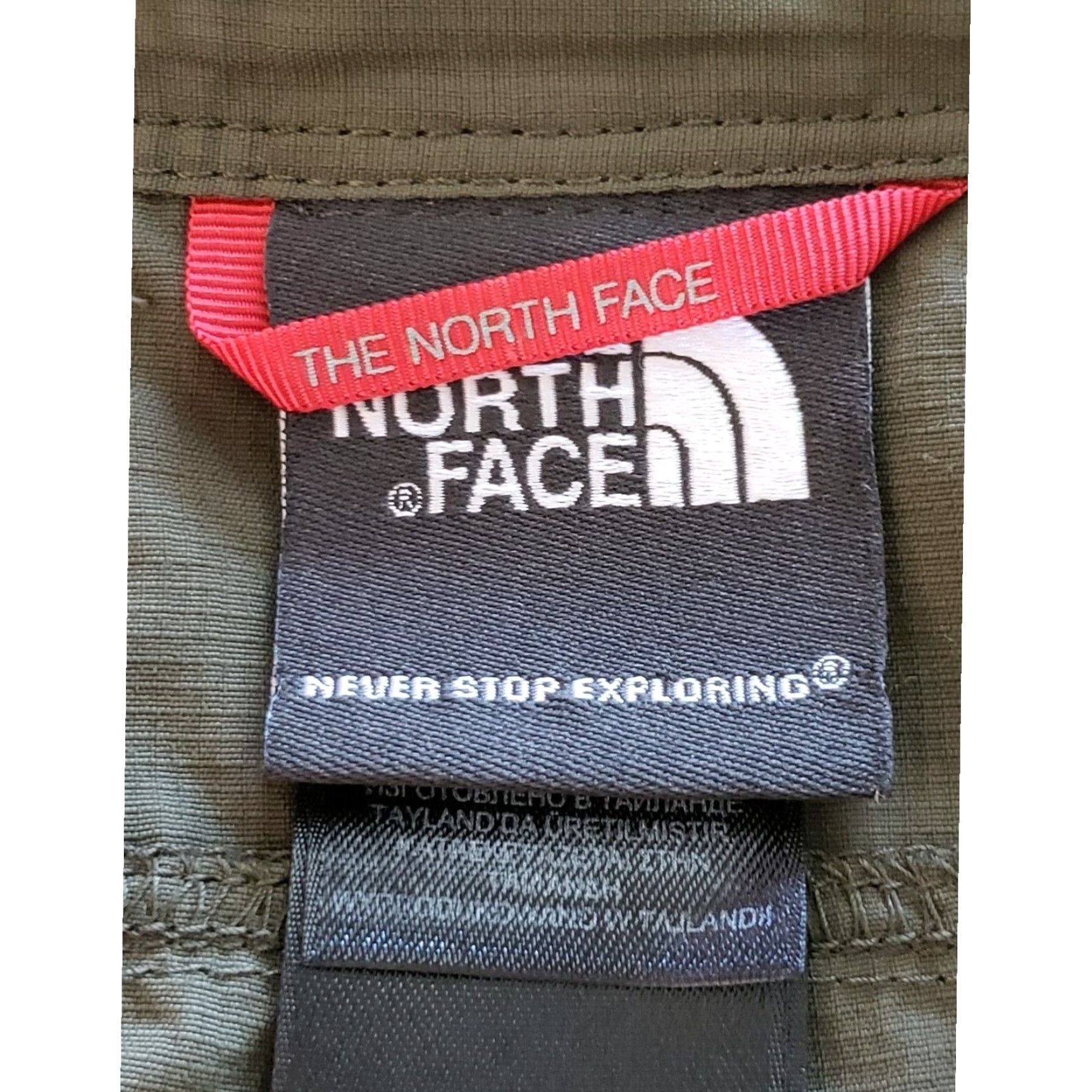The North Face The North Face Mens Shorts Large Green Cargo Pocket Elastic Waist Moisture Wick Size US 33 - 3 Thumbnail