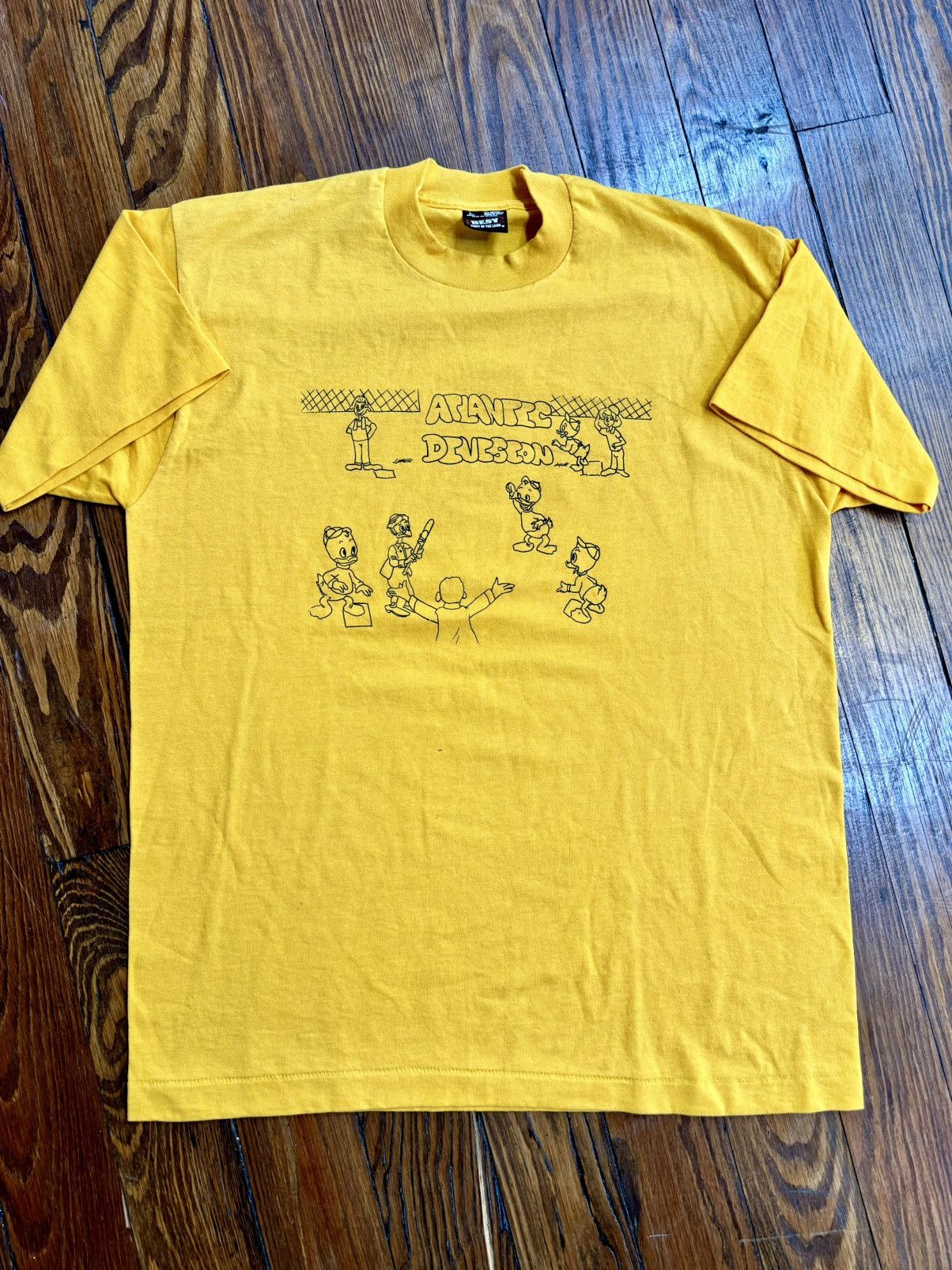 Disney × Vintage 1996 Donald Duck Louie Huey & Dewey Vintage Disney Shirt Size US L / EU 52-54 / 3 - 4 Thumbnail