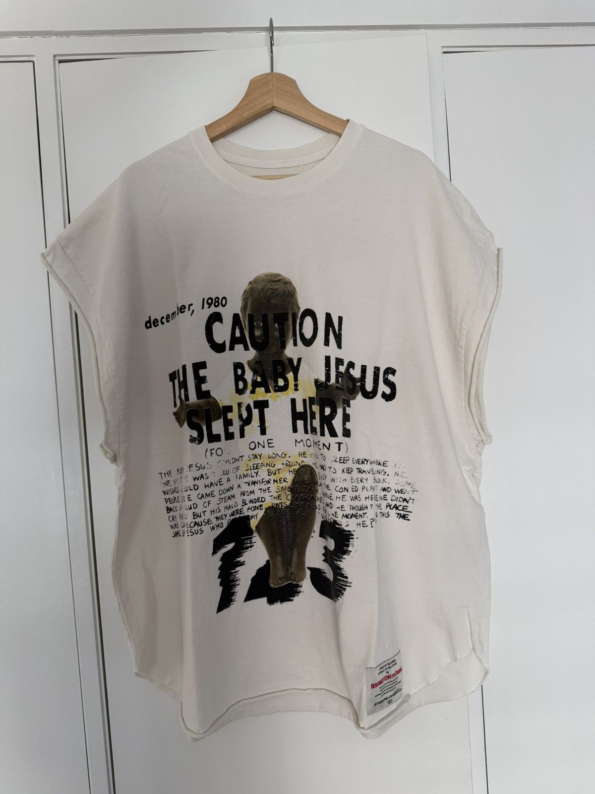 Other RRR-123 “BABY JESUS” CAUTION CUTOFF TEE Size US XL / EU 56 / 4 - 1 Thumbnail