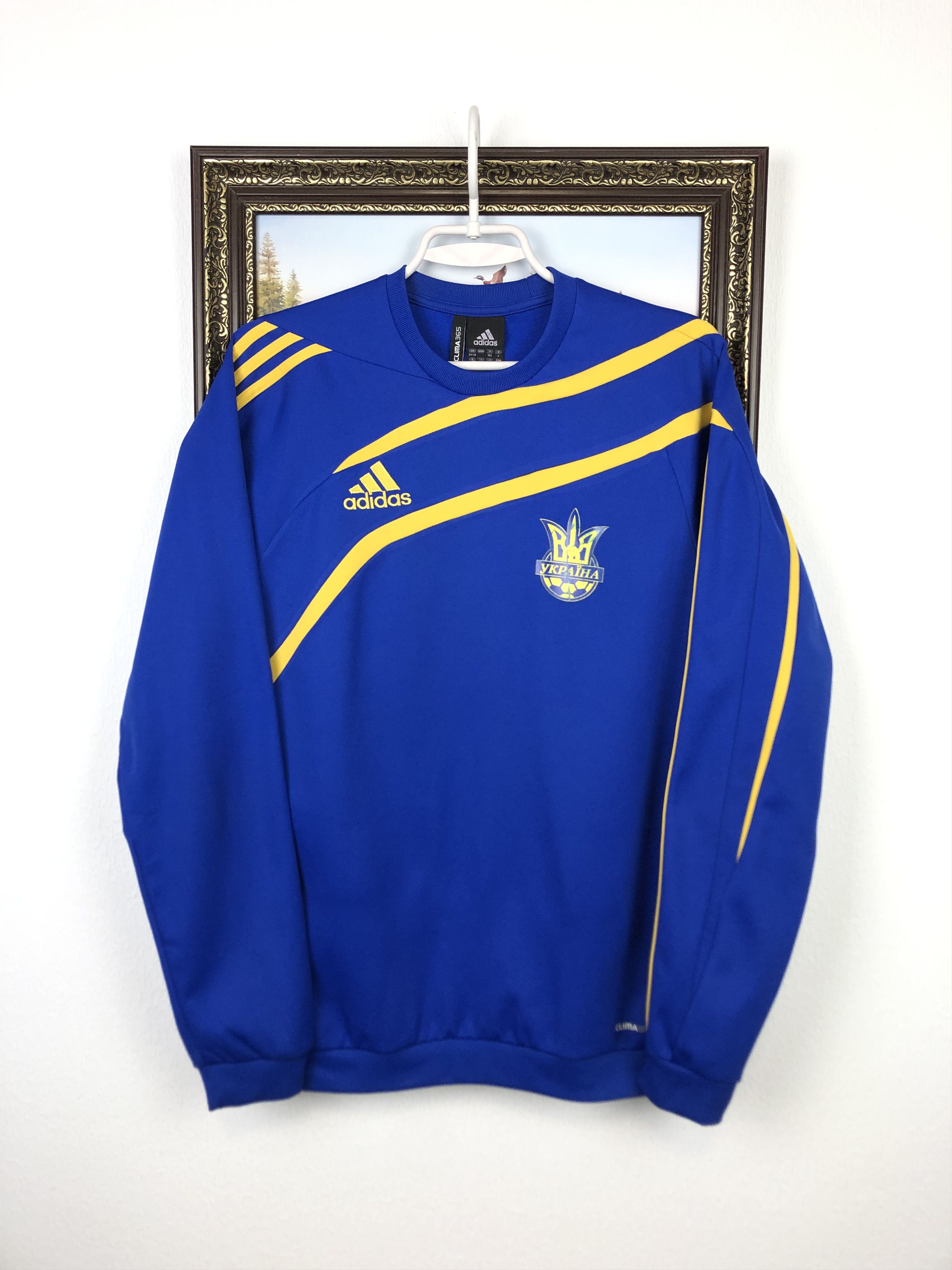 Adidas Vintage Adidas Ukraine Football Sweatshirt Women Soccer Size US M / EU 48-50 / 2 - 1 Thumbnail
