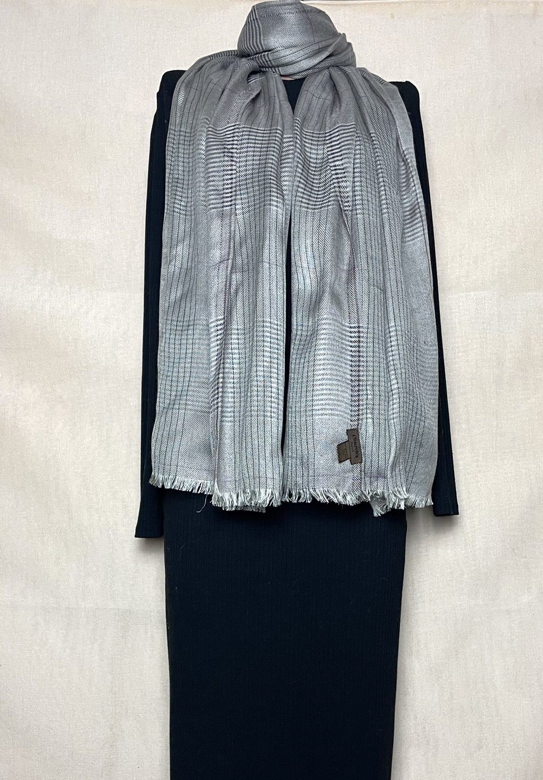 Church's × Vintage Church’s stripped gray silk scarf Size ONE SIZE - 5 Thumbnail
