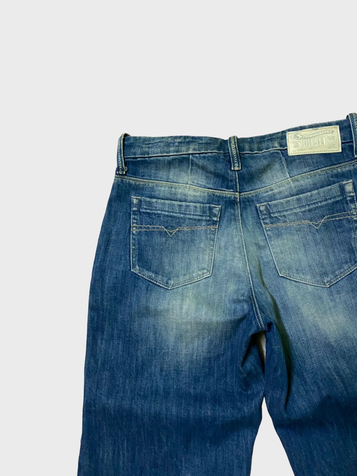 Diesel Flared Balenciaga Style Diesel Washed Wide legs Jeans 90s Size US 27 - 11 Thumbnail