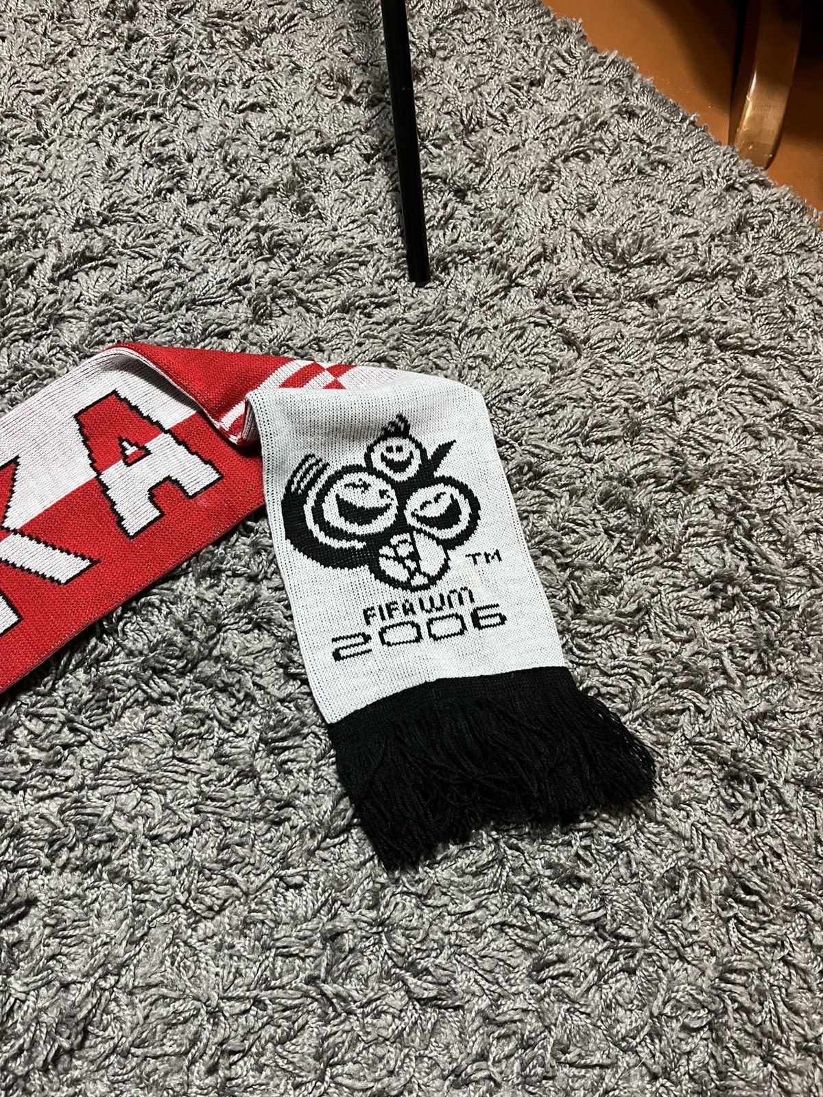 Vintage POLSKA FIFA 2006 WORLD CHAMPION SCARF POLAND FOOTBALL Size ONE SIZE - 4 Thumbnail