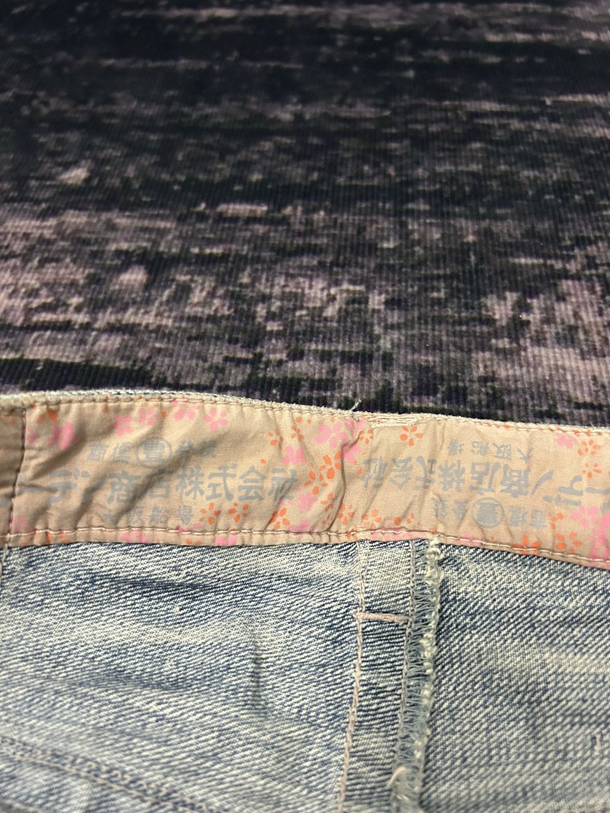 Karakuri Tamashii Vintage Buden Phoenix Sukajan Distressed Jeans Size US 31 - 15 Thumbnail