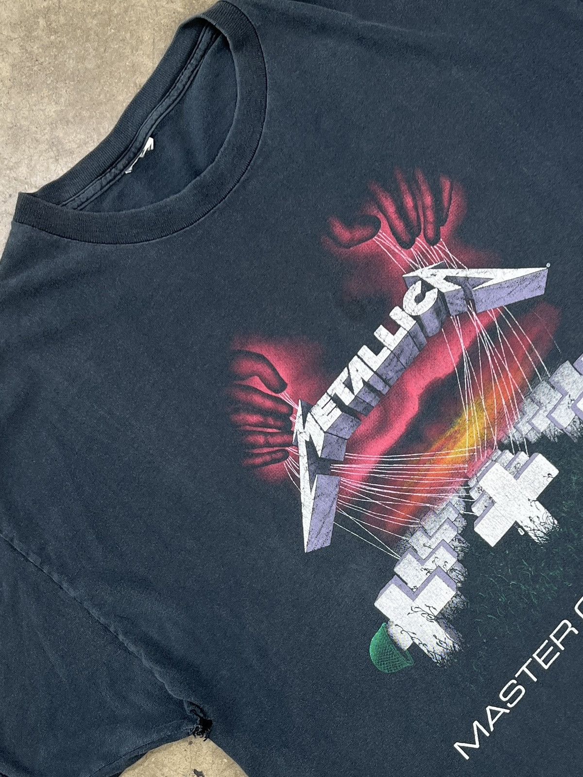 Band Tees Vintage 1994 Metallica Master of Puppets Band Tee XXL Size US XXL / EU 58 / 5 - 1 Thumbnail