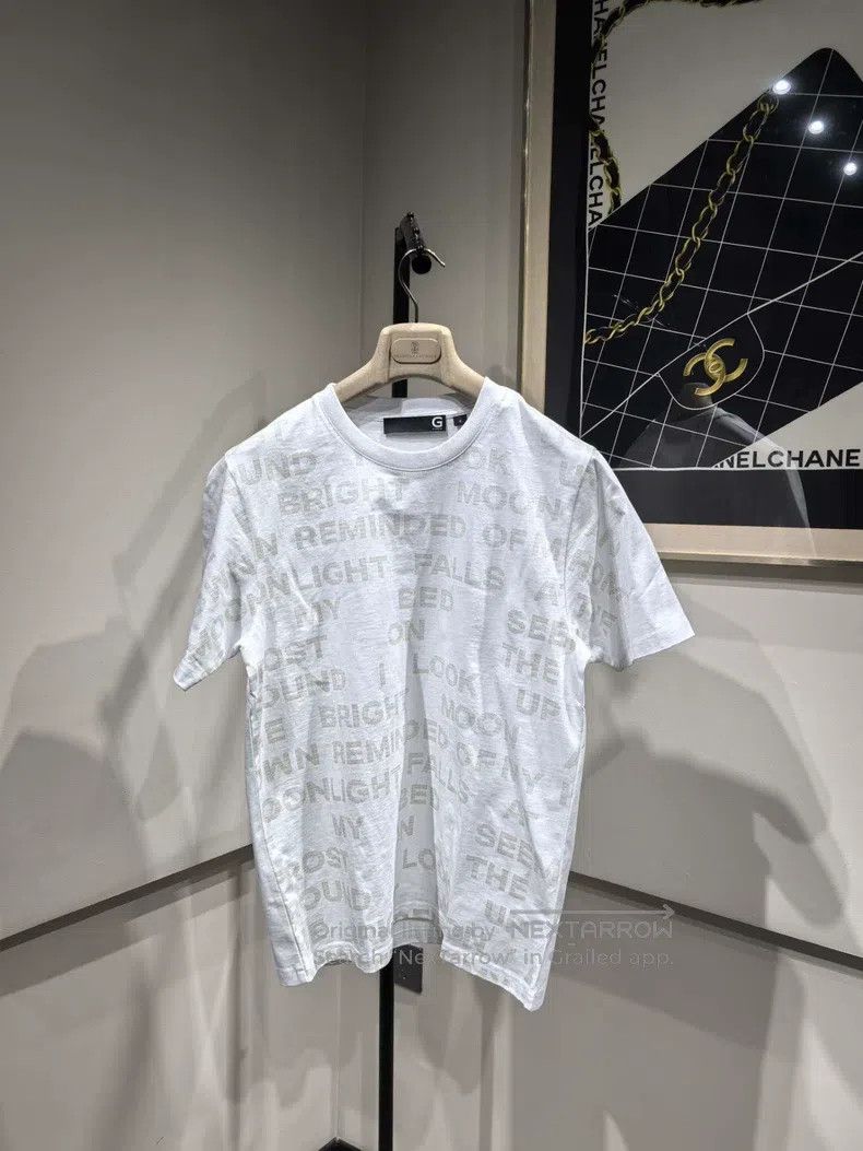 Givenchy Givenchy New Printed Short Sleeve, White, 100% Cotton Size US S / EU 44-46 / 1 - 1 Thumbnail