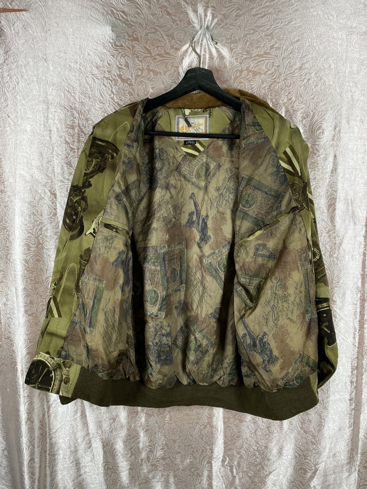Vintage WeiFan Vintage Graphic Olive Green Suede Collar Retro Print Size US L / EU 52-54 / 3 - 14 Thumbnail