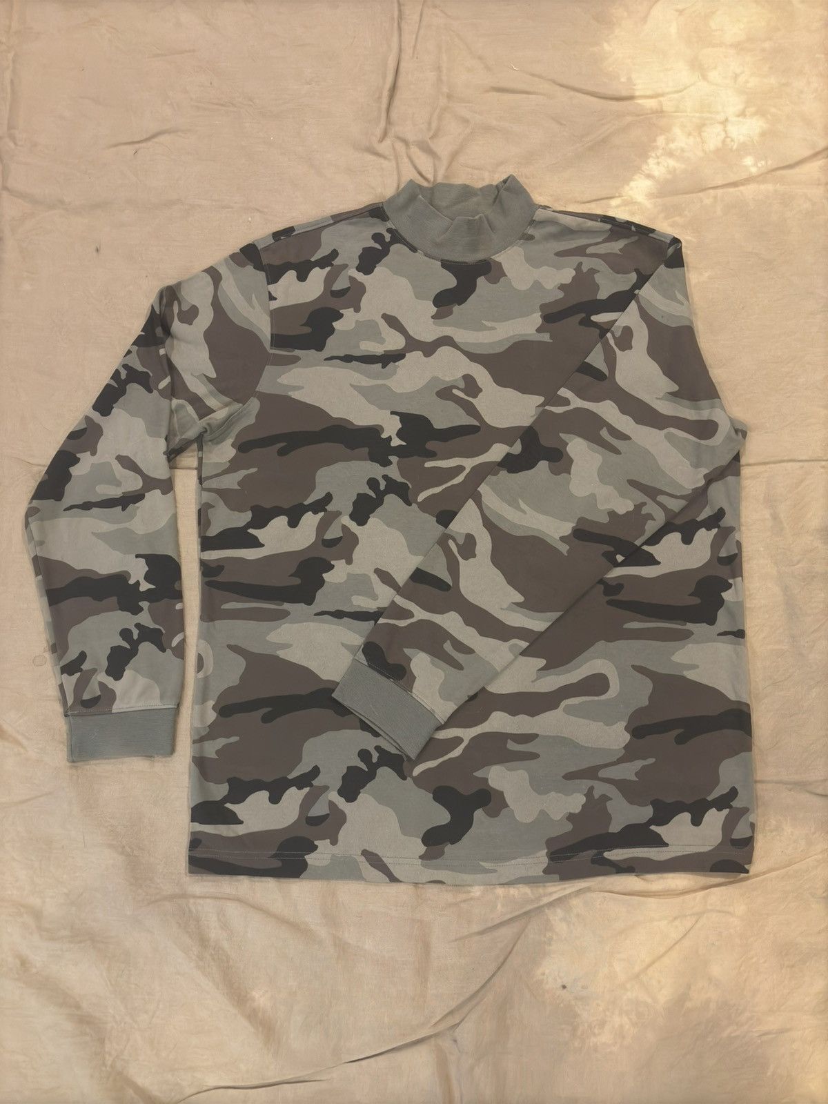 George Long sleeve T-shirt.mt-36 Size US L / EU 52-54 / 3 - 10 Thumbnail