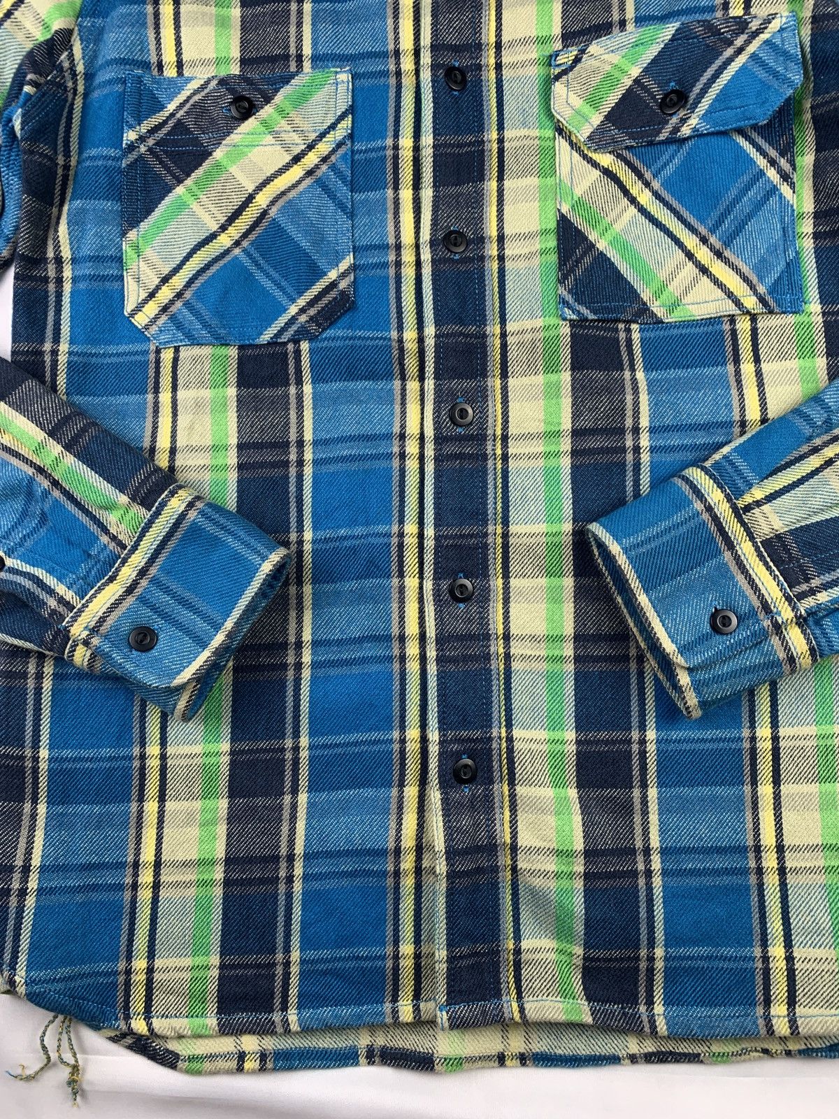 Japanese Brand 2000s M&S Japan Heavy Duct Cotton Plaid Pocket Work Shirt Size US L / EU 52-54 / 3 - 5 Thumbnail