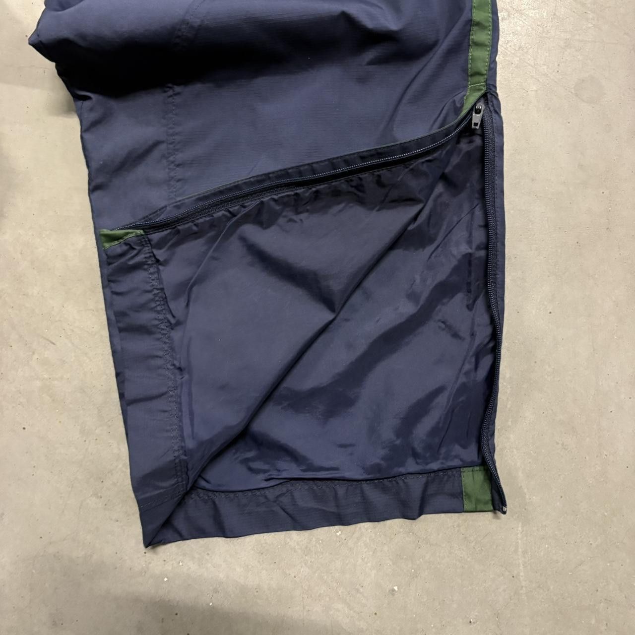 Nike Crazy Vintage Y2K/2000s Super Baggy Navy Blue Striped Nike TrackPants! Size US 32 / EU 48 - 7 Thumbnail