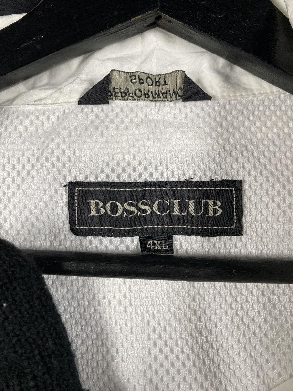 Japanese Brand Vintage BOSSCLUB Hooded Windbreaker Jacket White Lightweight Size US XXL / EU 58 / 5 - 7 Thumbnail