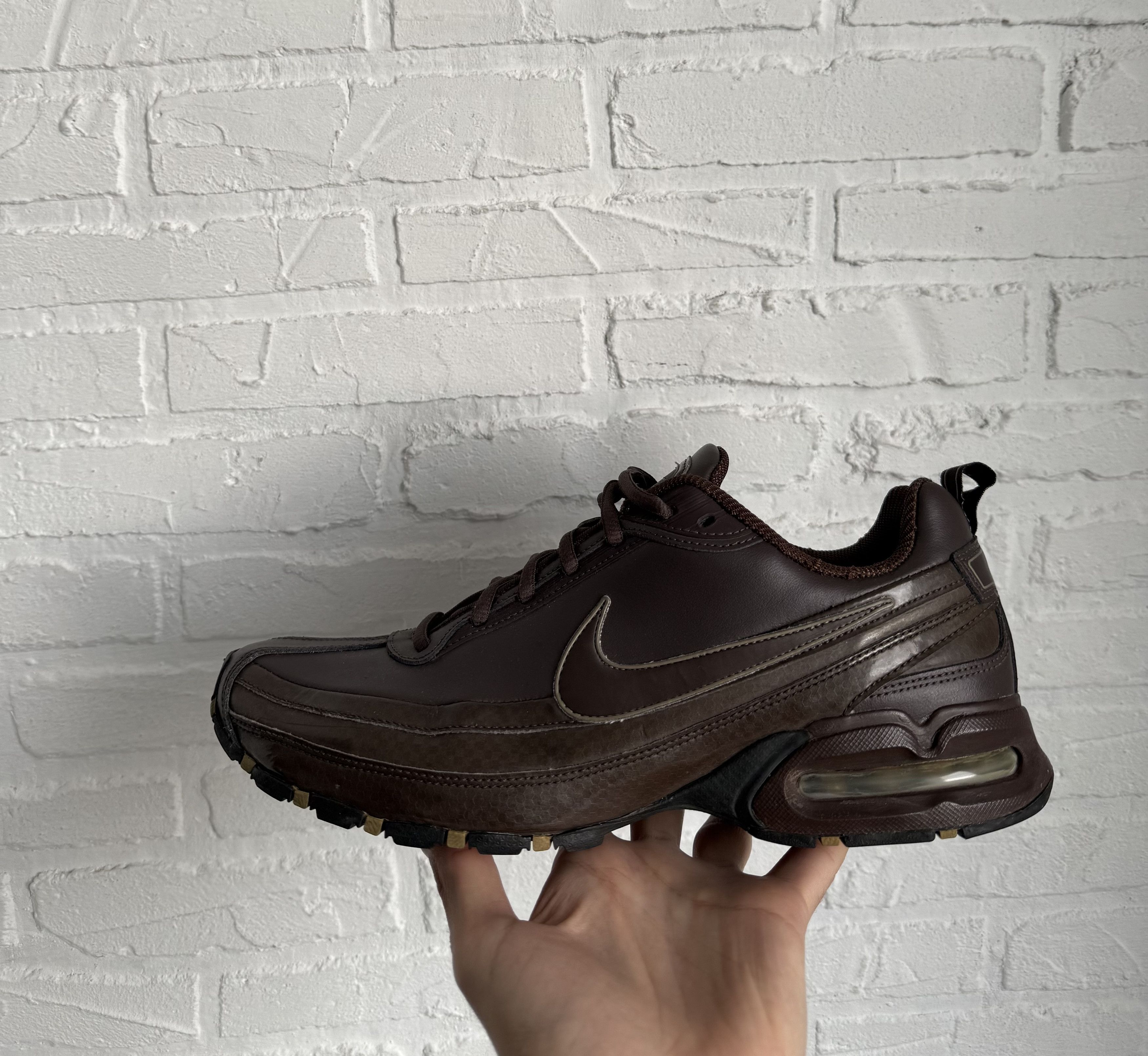 Nike Vintage 2007 OG Nike brown sneakers dad shoes Size US 10.5 / EU 43-44 - 12 Thumbnail