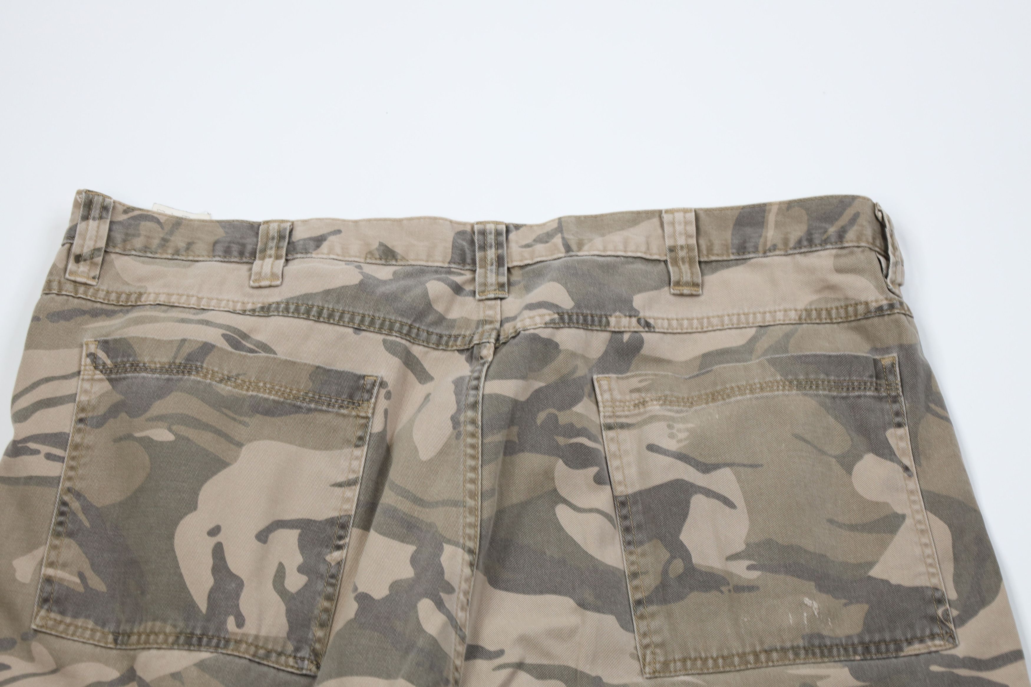 Wrangler Vintage Y2K Wrangler Baggy Wide Leg Camouflage Cargo Pants Size US 42 / EU 58 - 11 Thumbnail