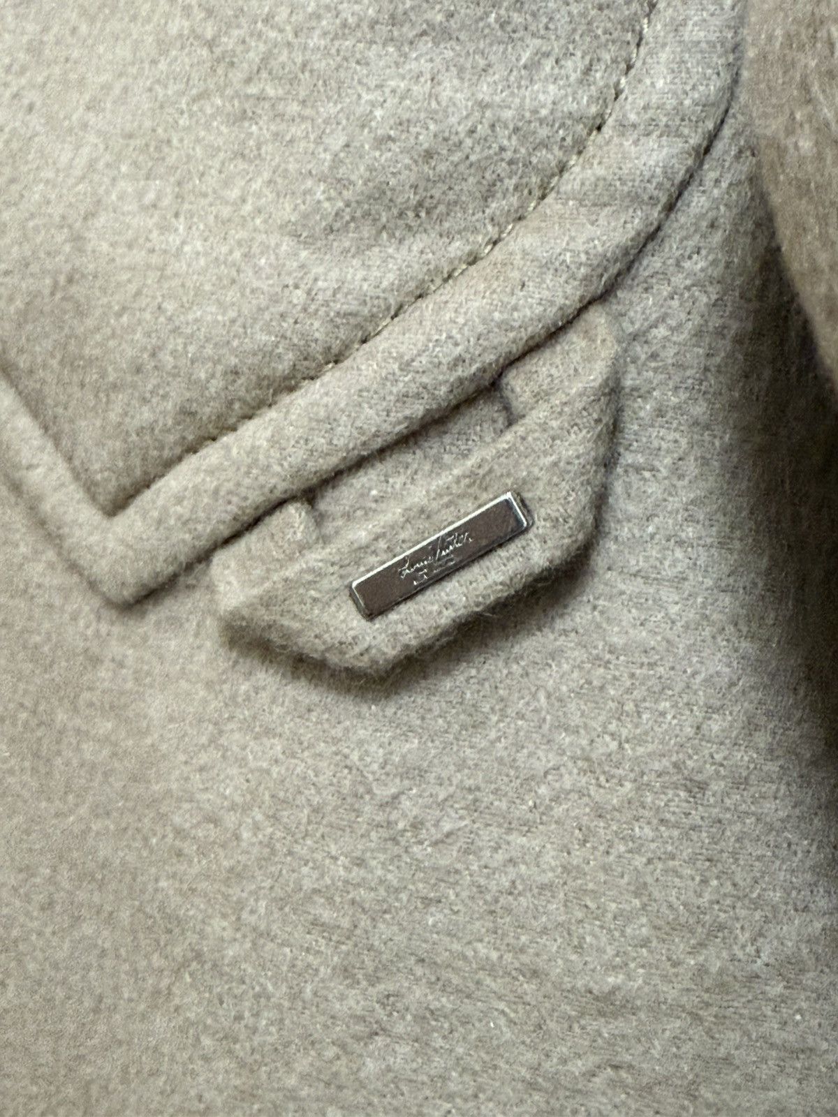 Louis Vuitton Louis Vuitton camel color oversized shirt jacket S Size US S / EU 44-46 / 1 - 6 Thumbnail