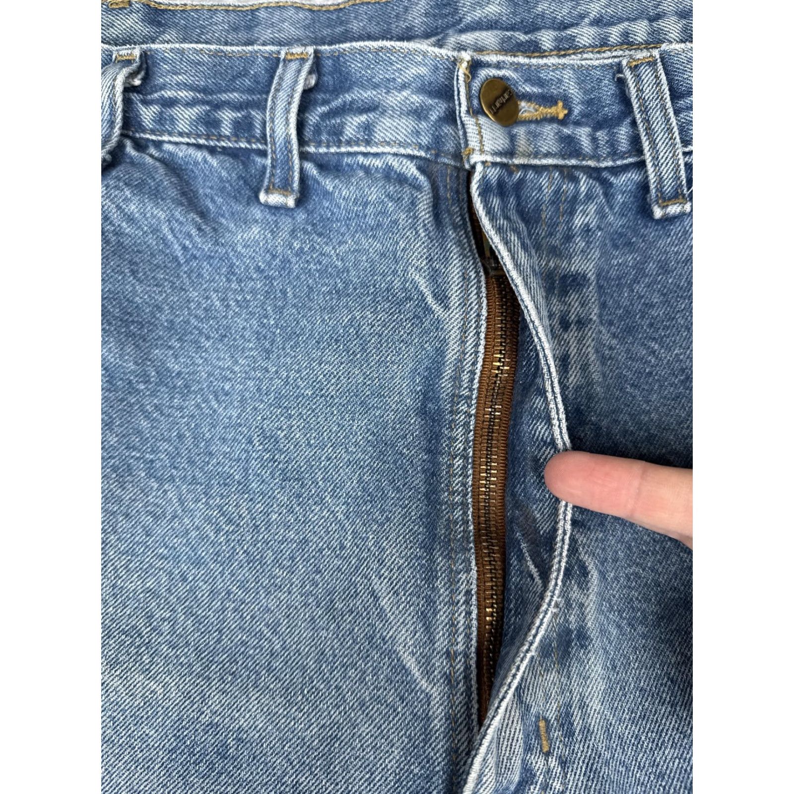 Carhartt VINTAGE? No. Carhartt Jeans Mens 44x34 Light Blue B17 Relaxed Fit Straight Leg Workwear Size US 44 / EU 60 - 5 Thumbnail