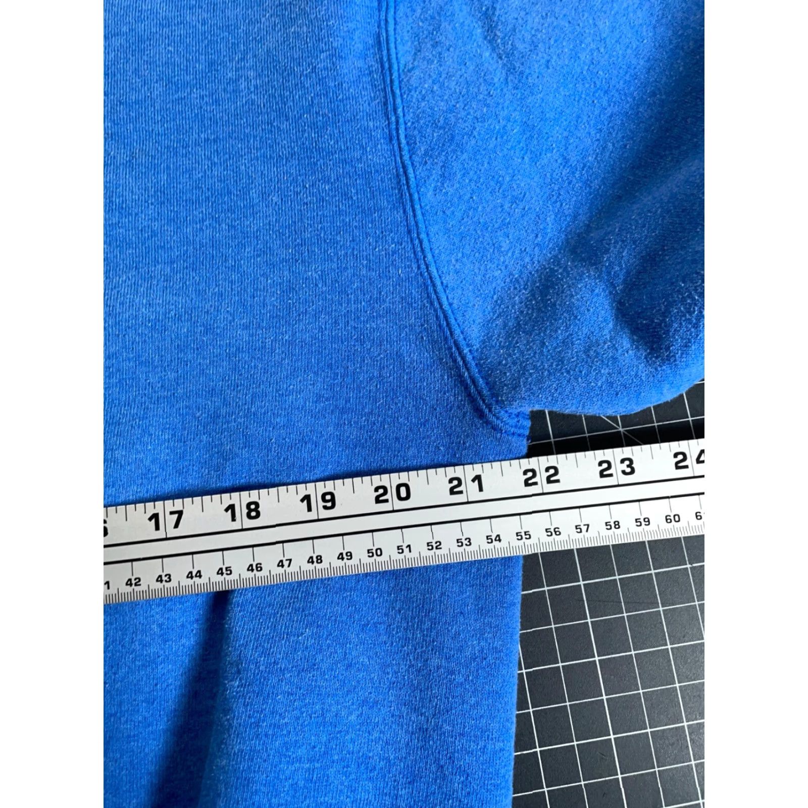 Vintage VTG BVD Blank Crewneck Sweatshirt Adult Large (XL Tag) Blue 50/50 Blend Solid Size US L / EU 52-54 / 3 - 5 Thumbnail