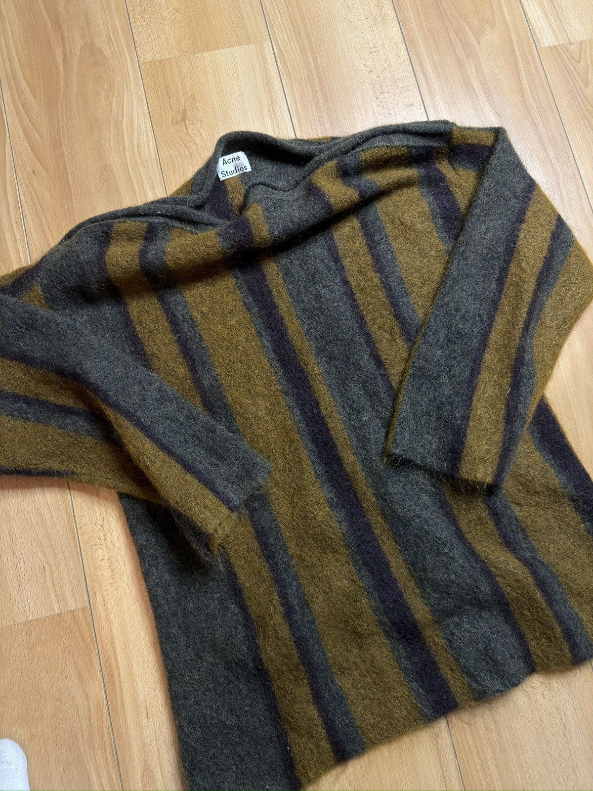 Acne Studios Acne studios brown mohair sweater Size L / US 10 / IT 46 - 2 Thumbnail
