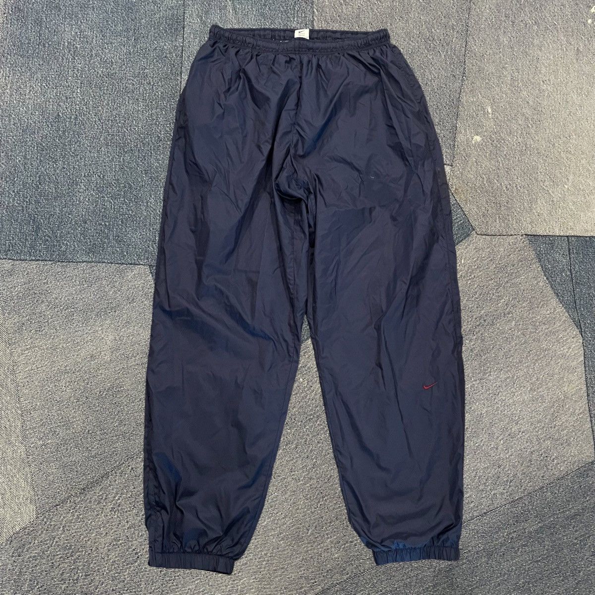 Nike × Vintage CRAZY Baggy Essential 90s Nike Track Pants Size US 30 / EU 46 - 1 Thumbnail