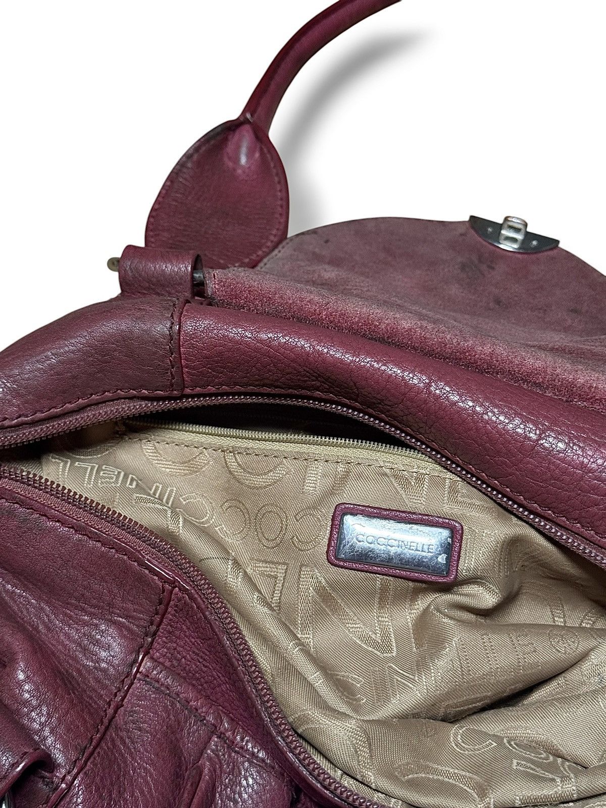 Vintage Vintage Coccinelle Leather Crossbody Bag Luxury Avantgarde Size ONE SIZE - 7 Thumbnail