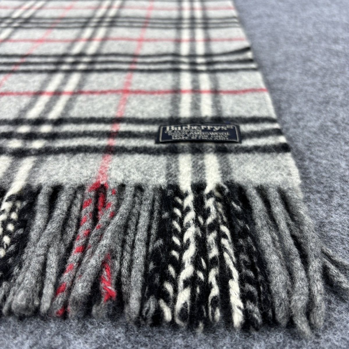 Burberry × Vintage Burberrys Scarf # D711 # Muffler # Neckwear # Nova Check Size ONE SIZE - 12 Thumbnail