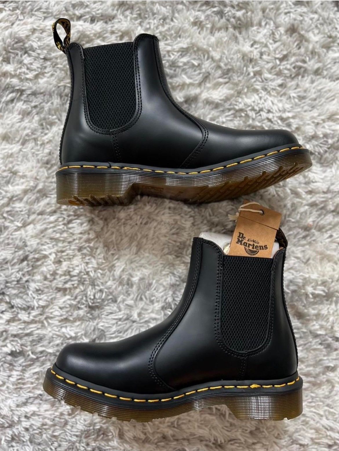 Dr. Martens Dr Martens 2976 Hi Smooth Leather Chelsea Boots Size US 7 / IT 37 - 1 Thumbnail