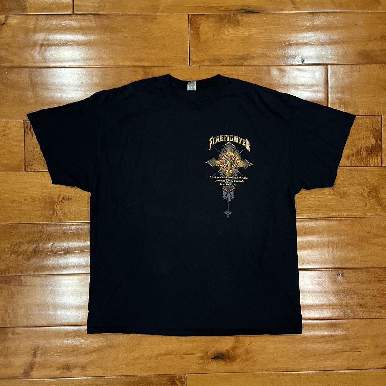 Gildan Firefighter Cross Graphic Tee/T-Shirt Size US XXL / EU 58 / 5 - 3 Thumbnail