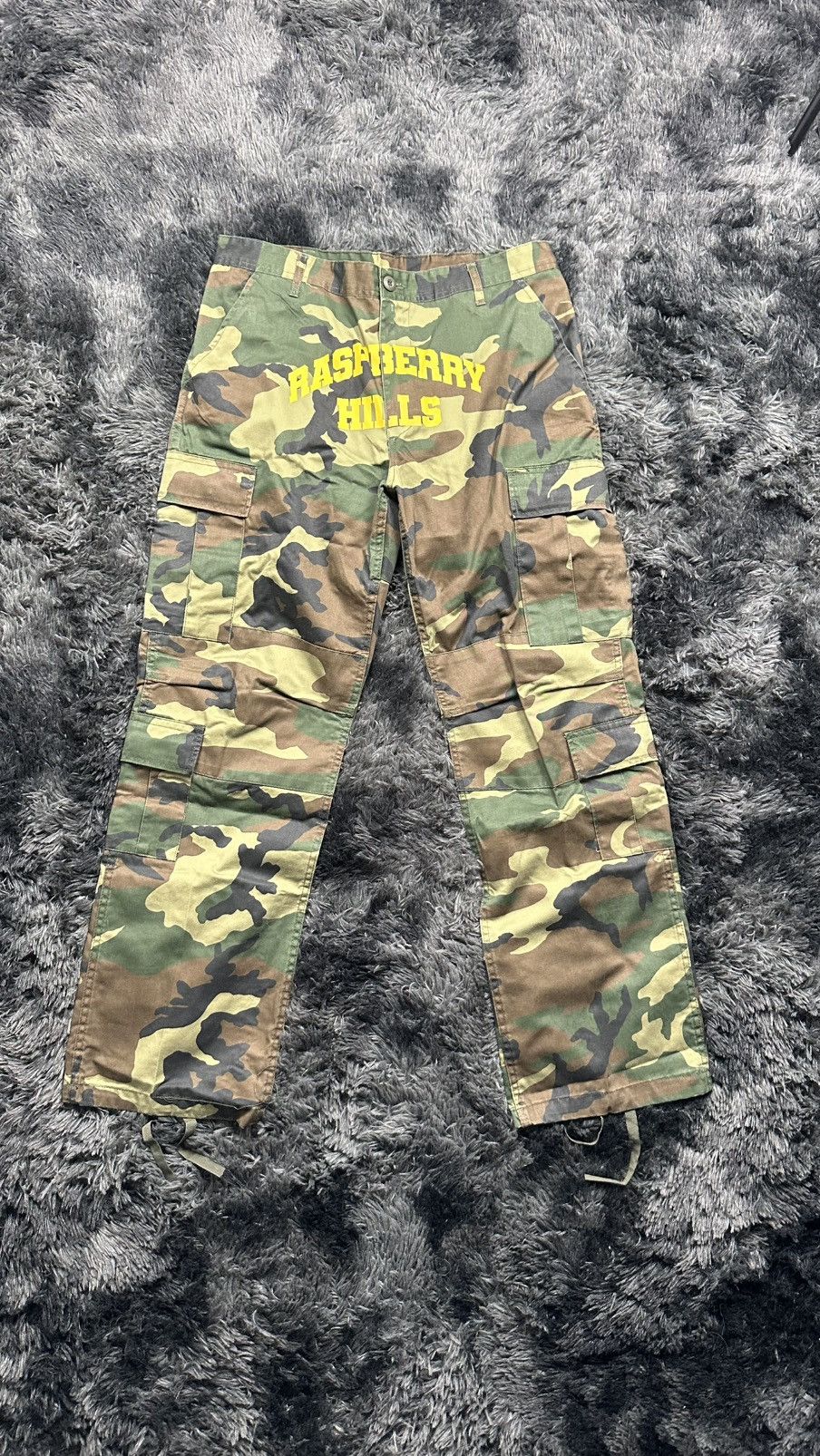 The GV Gallery The GV Gallery Camo Cargo Pants - Small Size US 32 / EU 48 - 1 Thumbnail