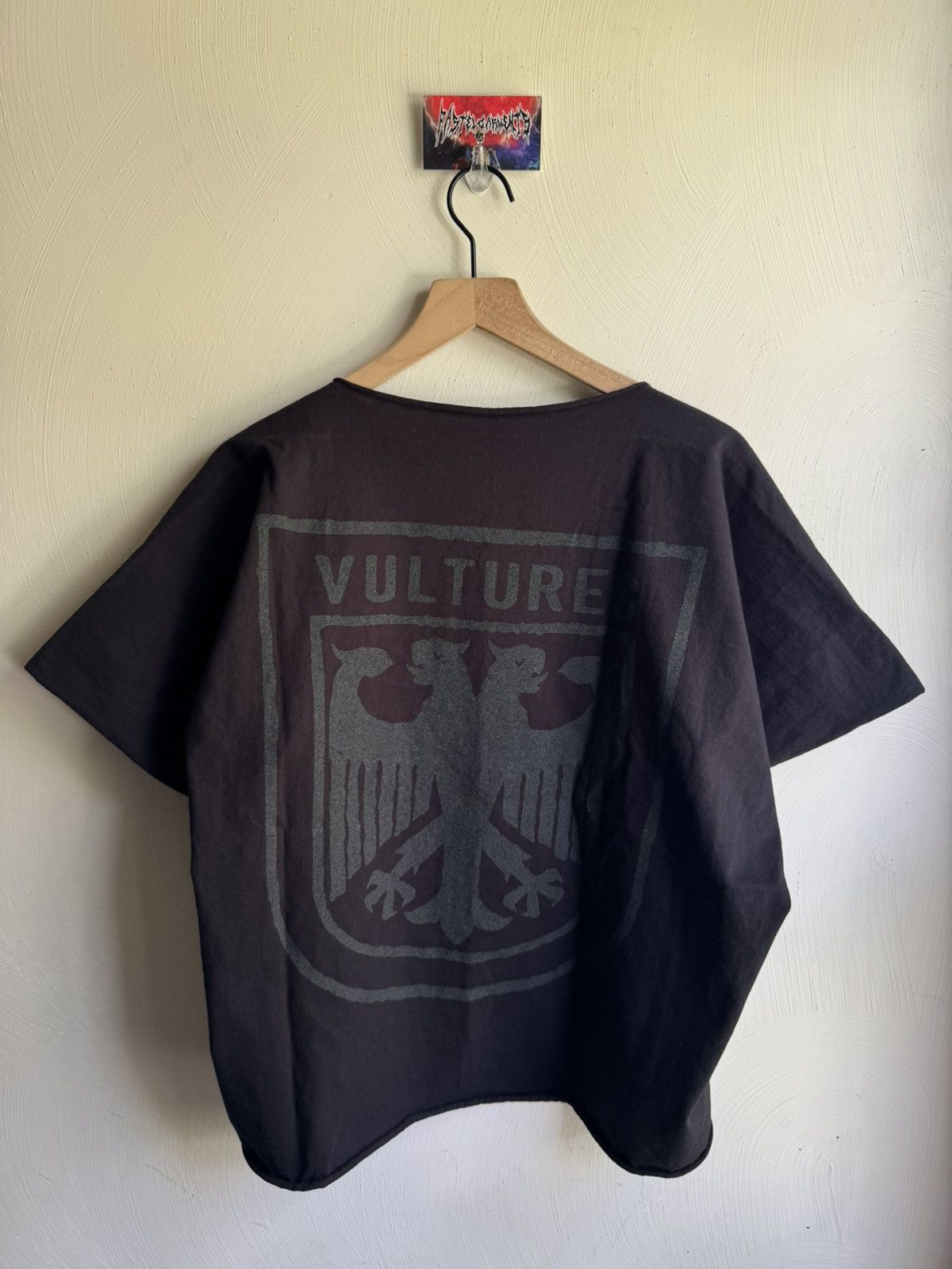 Vintage Yeezy Vultures Box Tee Black Size 2 | Grailed