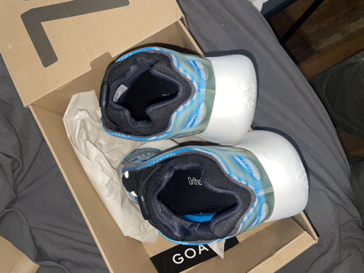 Adidas × Yeezy Yeezy 700 V3 Arzareth Size US 9 / EU 42 - 6 Thumbnail