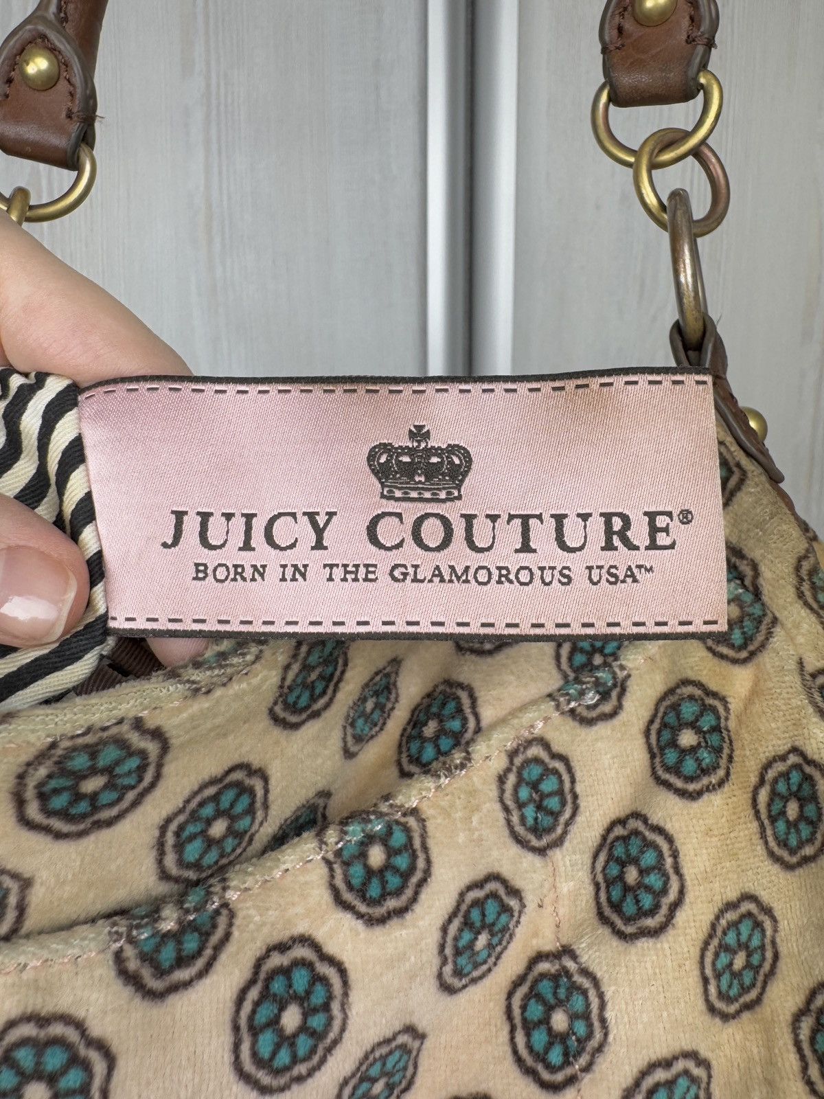 Juicy Couture Y2K JUICY COUTURE VELOUR LEATHER FLORAL RARE Shoulder bag Size ONE SIZE - 12 Thumbnail