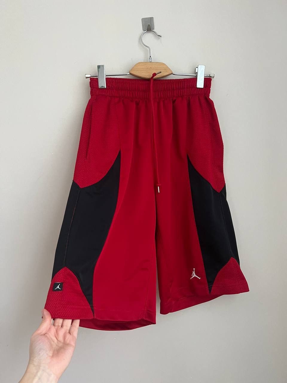 Jordan Brand Jordan men's red shorts size S Size US 30 / EU 46 - 2 Thumbnail