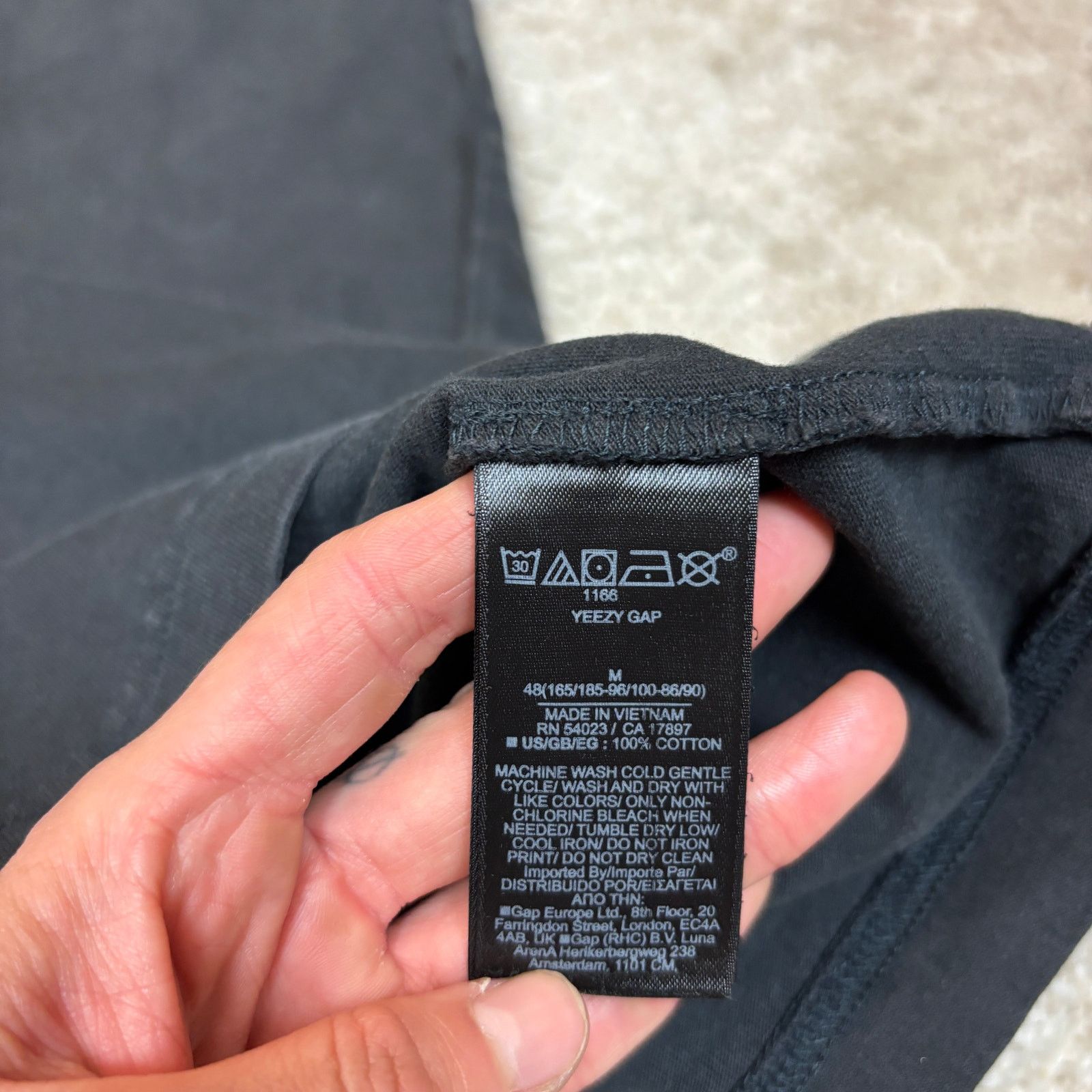 Gap × Kanye West × Yeezy Gap Yeezy Engineered by Balenciaga Short Sleeve Shirt Mens M Size US M / EU 48-50 / 2 - 7 Thumbnail