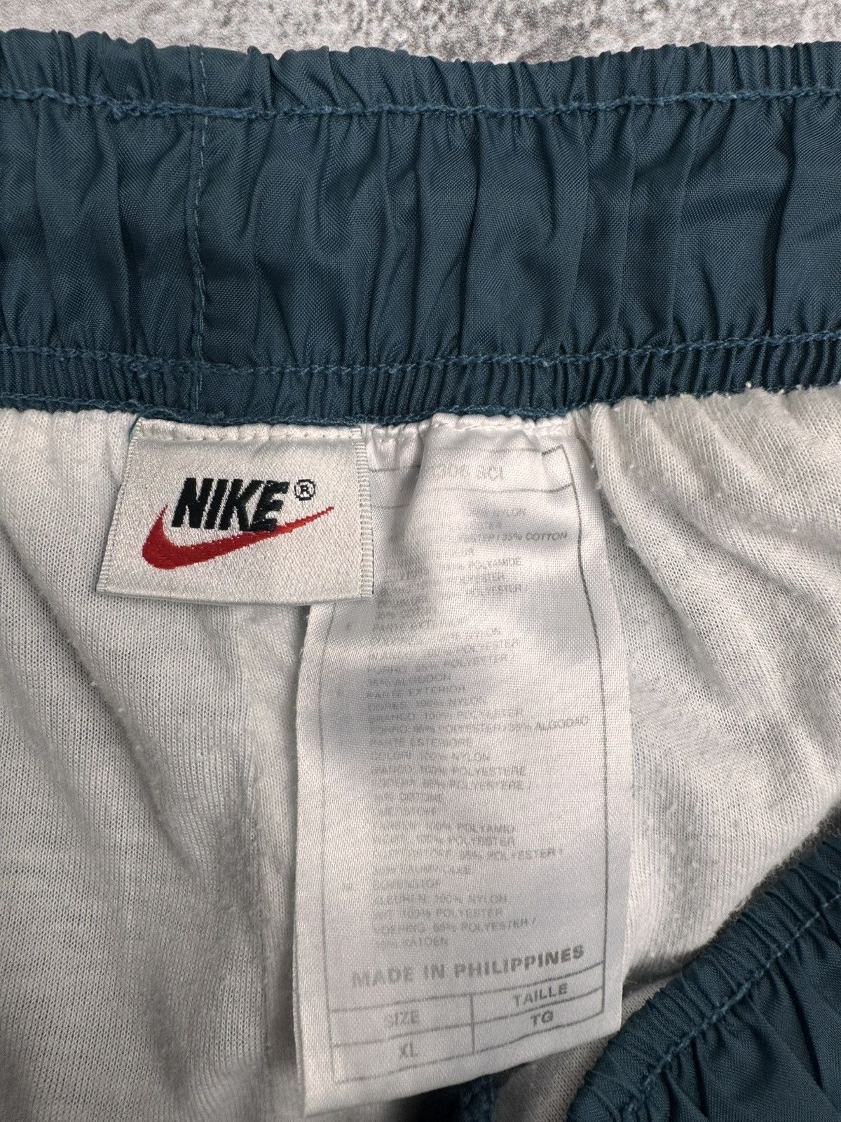 Nike Nike Men’s Track Pants Dark Green Nylon Size XL Size US 36 / EU 52 - 4 Thumbnail