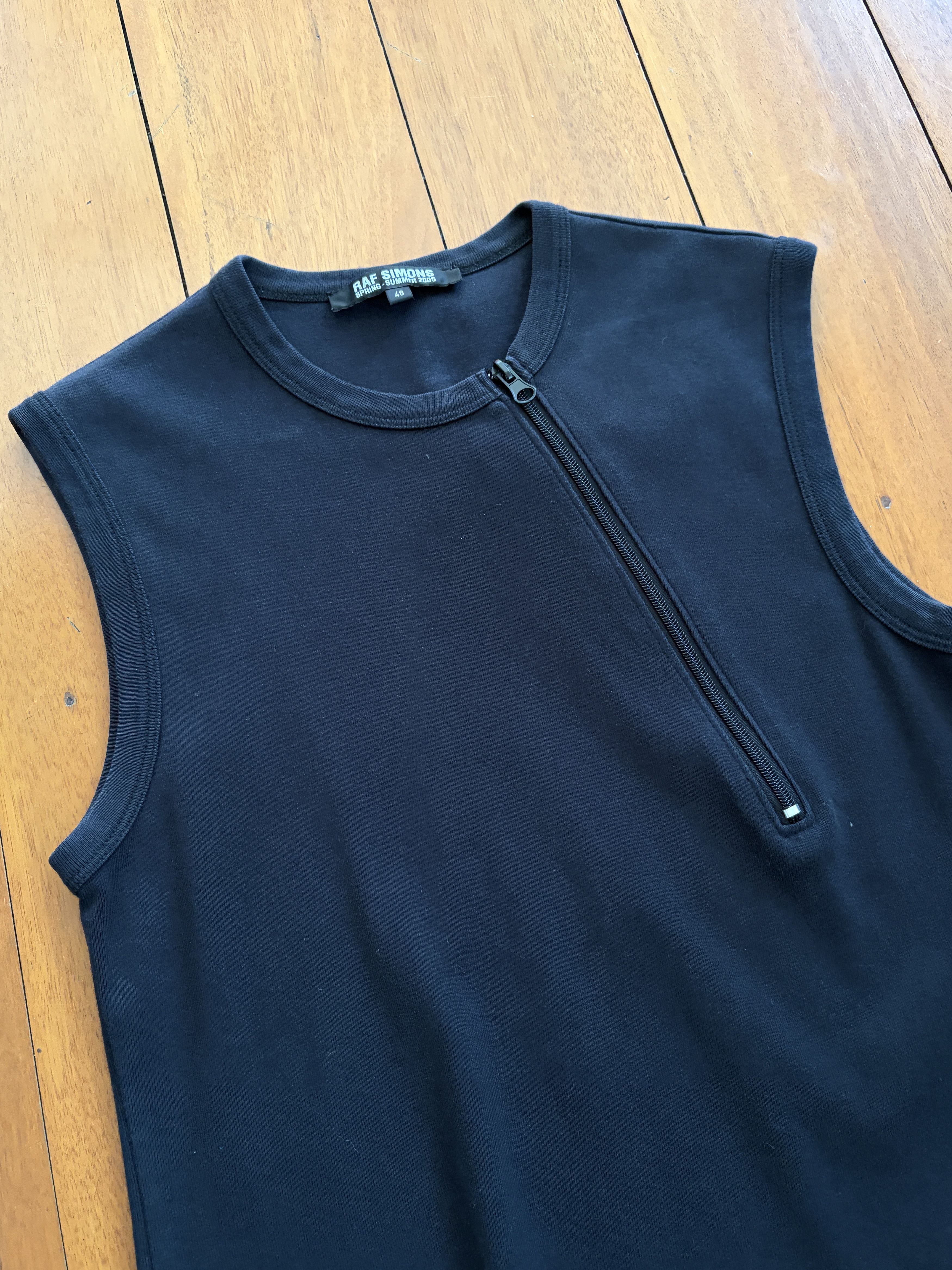 Raf Simons Raf Simons "Waves" Zipper Tank Size US S / EU 44-46 / 1 - 2 Thumbnail