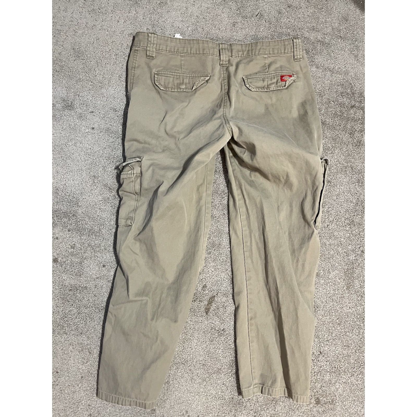 Dickies Dickies Beige Relaxed Fit Cargo Work Pants Women Size 8 Inseam 26 Hemmed Cargo Pants Size 30" / US 8 / IT 44 - 3 Thumbnail