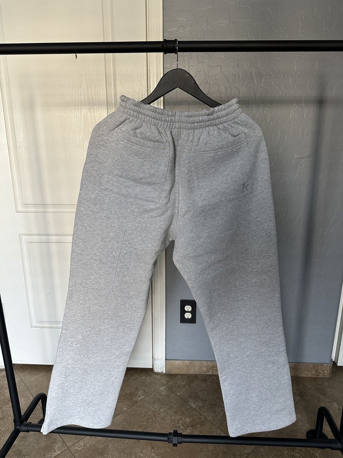 Represent Clo. Initial Heather Gray Straight Leg Sweatpants Size US 32 / EU 48 - 2 Thumbnail