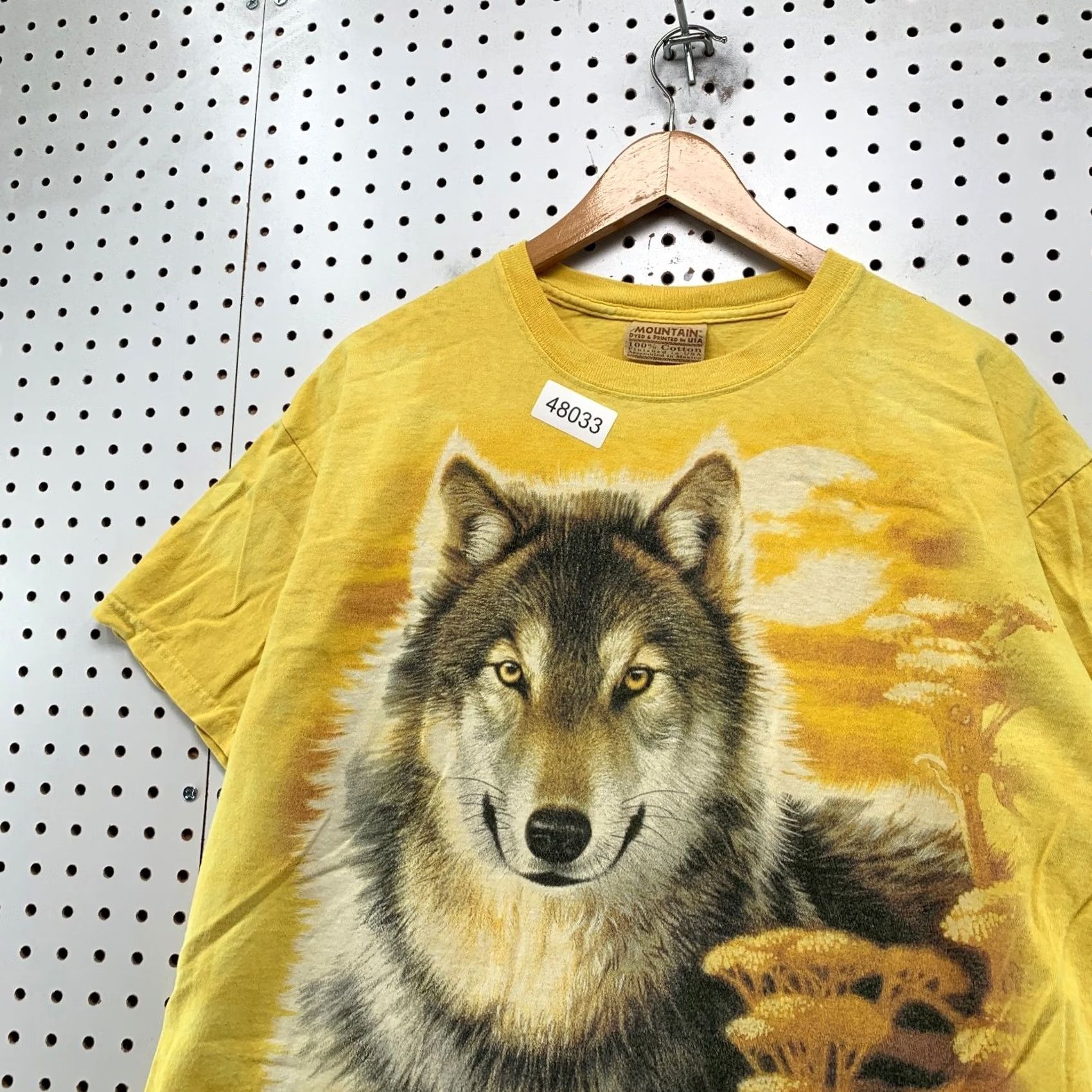 The Mountain VINTAGE The Mountain Wolf Nature Shirt Mens L Yellow USA Acid Wash Wolves Shirt Size US L / EU 52-54 / 3 - 6 Thumbnail