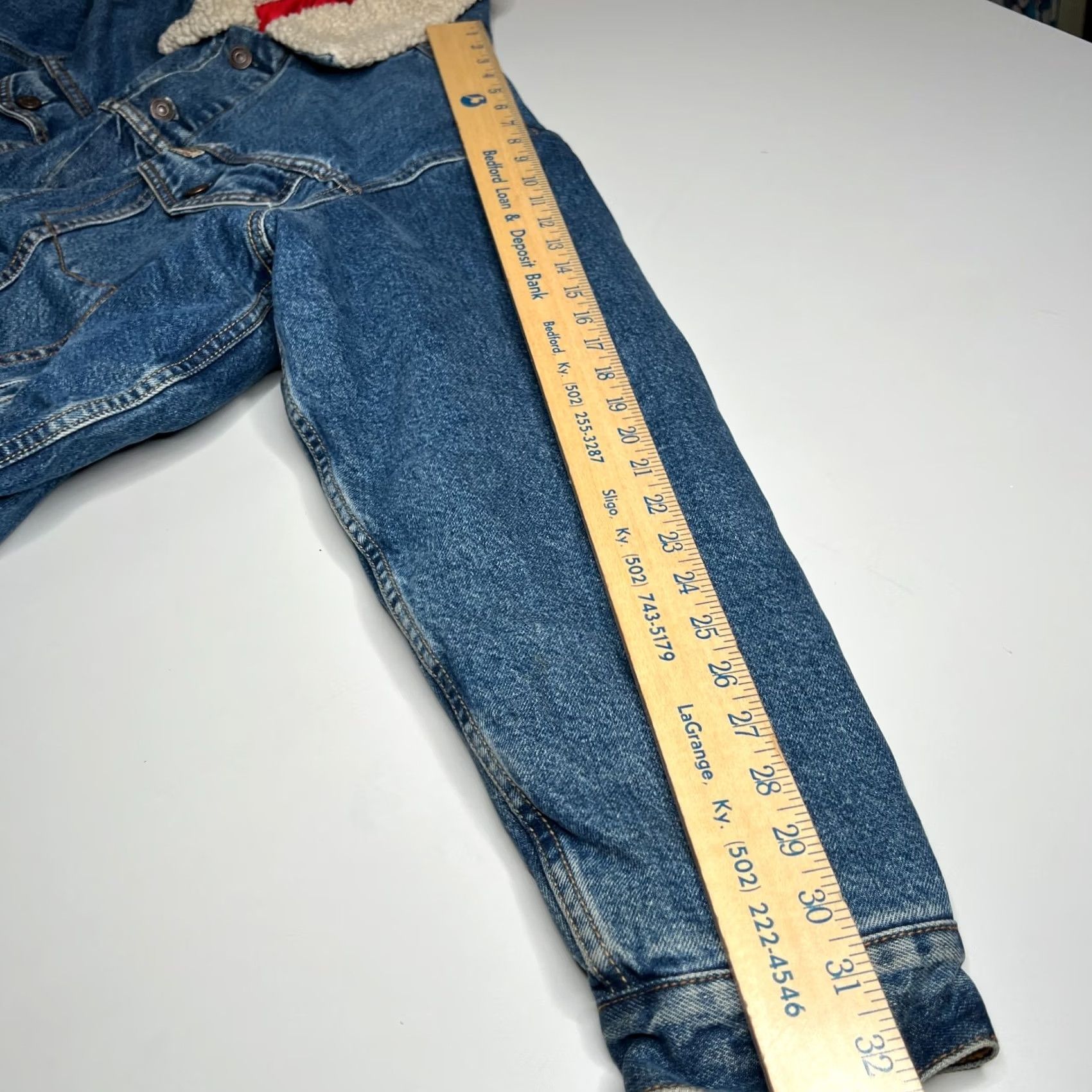Levi's Levi’s Strauss Signature Sherpa Lined Denim Trucker Jacket Men’s L Blue Jean Red Size US 33 - 4 Thumbnail