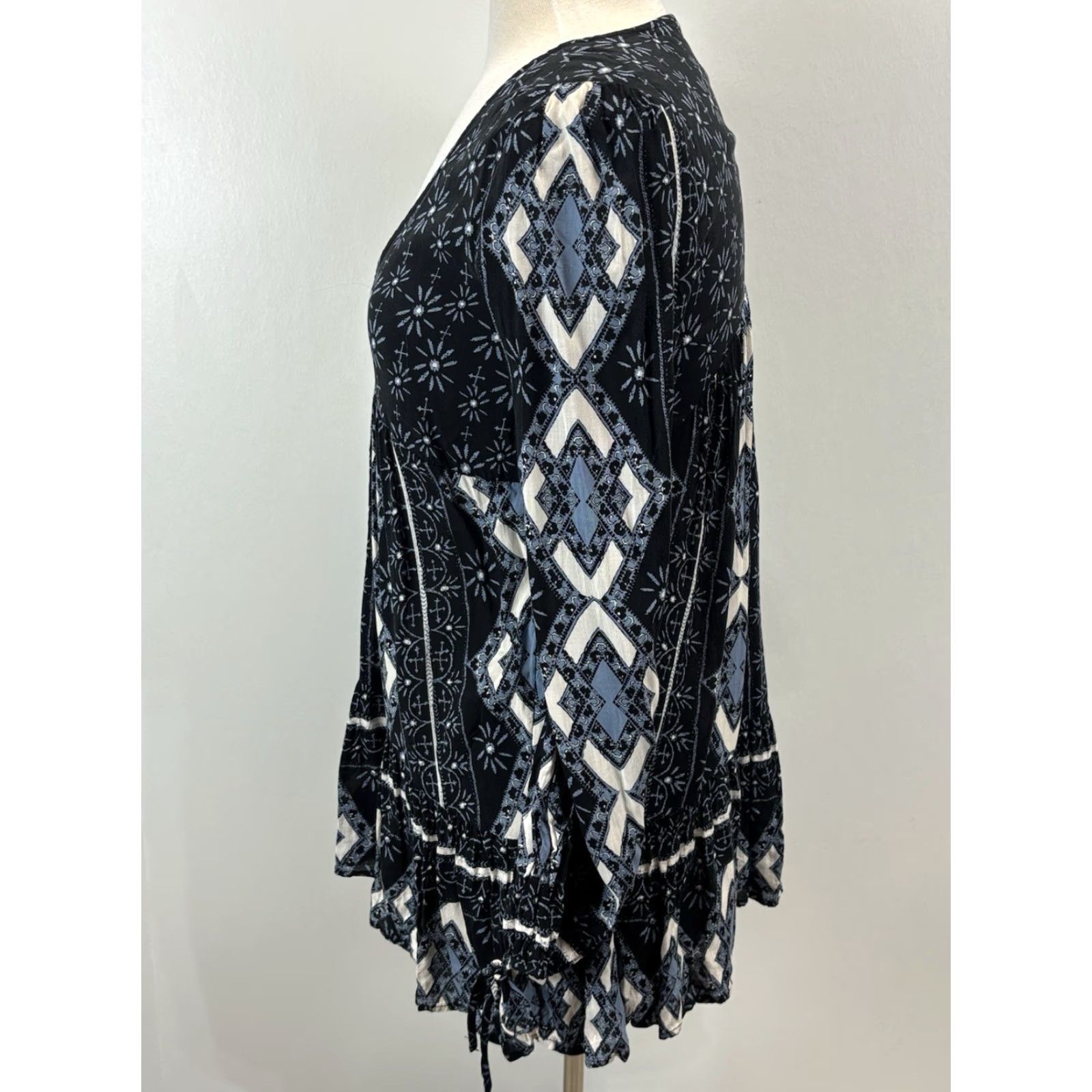 Free People VINTAGE Free People Tunic Top XS Women Boho Geometric Ruffle Balloon Sleeve V-Neck Mini Dress Blue Size XS / US 0-2 / IT 36-38 - 2 Thumbnail