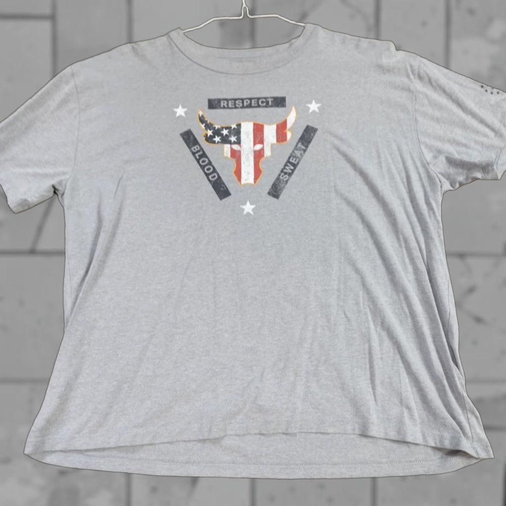 Under Armour Under Armour Project Rock Shirt Large Gray American Flag The Girlfriend Tee Shirt Women Size L / US 10 / IT 46 - 1 Thumbnail