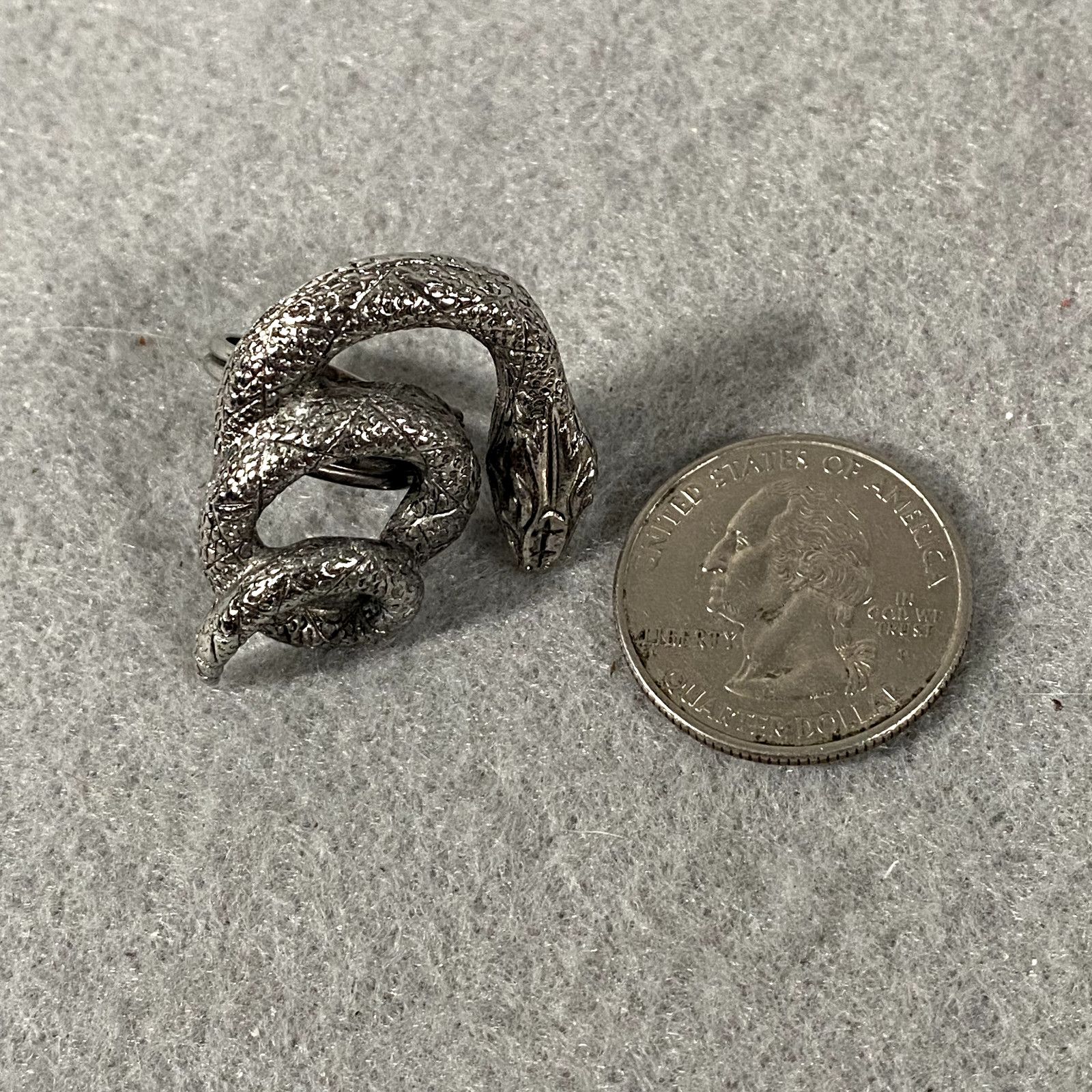 Other Vintage Coiled Snake Ring Silver Tone Metal Adjustable Band Size ONE SIZE - 3 Thumbnail