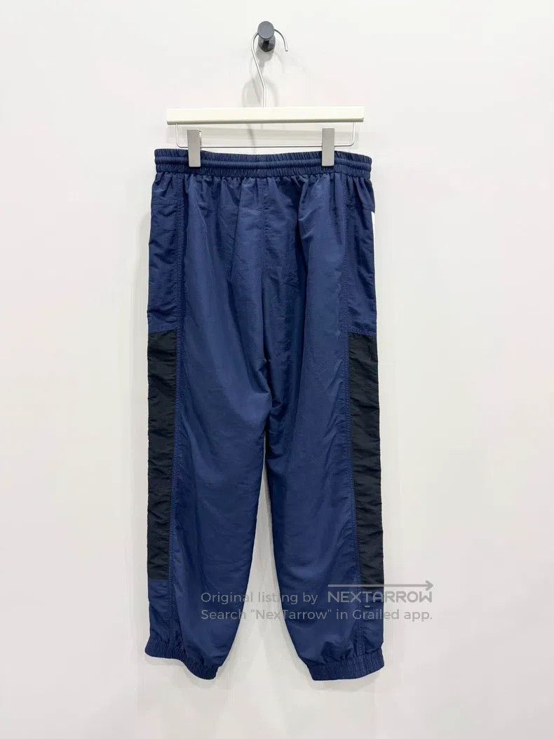 Balenciaga Balenciaga size S sport pants Size US 27 - 2 Thumbnail