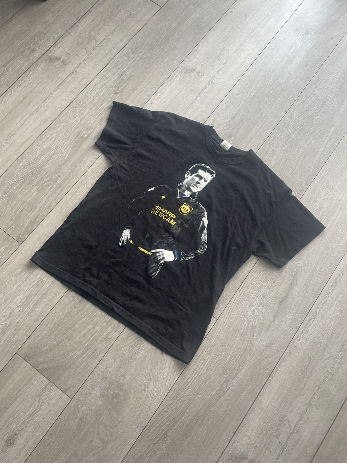 Other “Manchester United Retro Cantona T-Shirt – Classic Fan Tee” Size US L / EU 52-54 / 3 - 3 Thumbnail