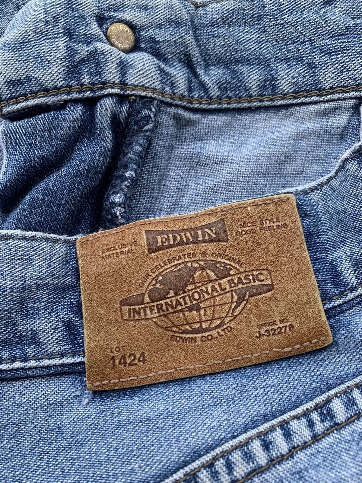 Edwin Edwin Lot1424 faded blue jean. Size US 32 / EU 48 - 6 Thumbnail